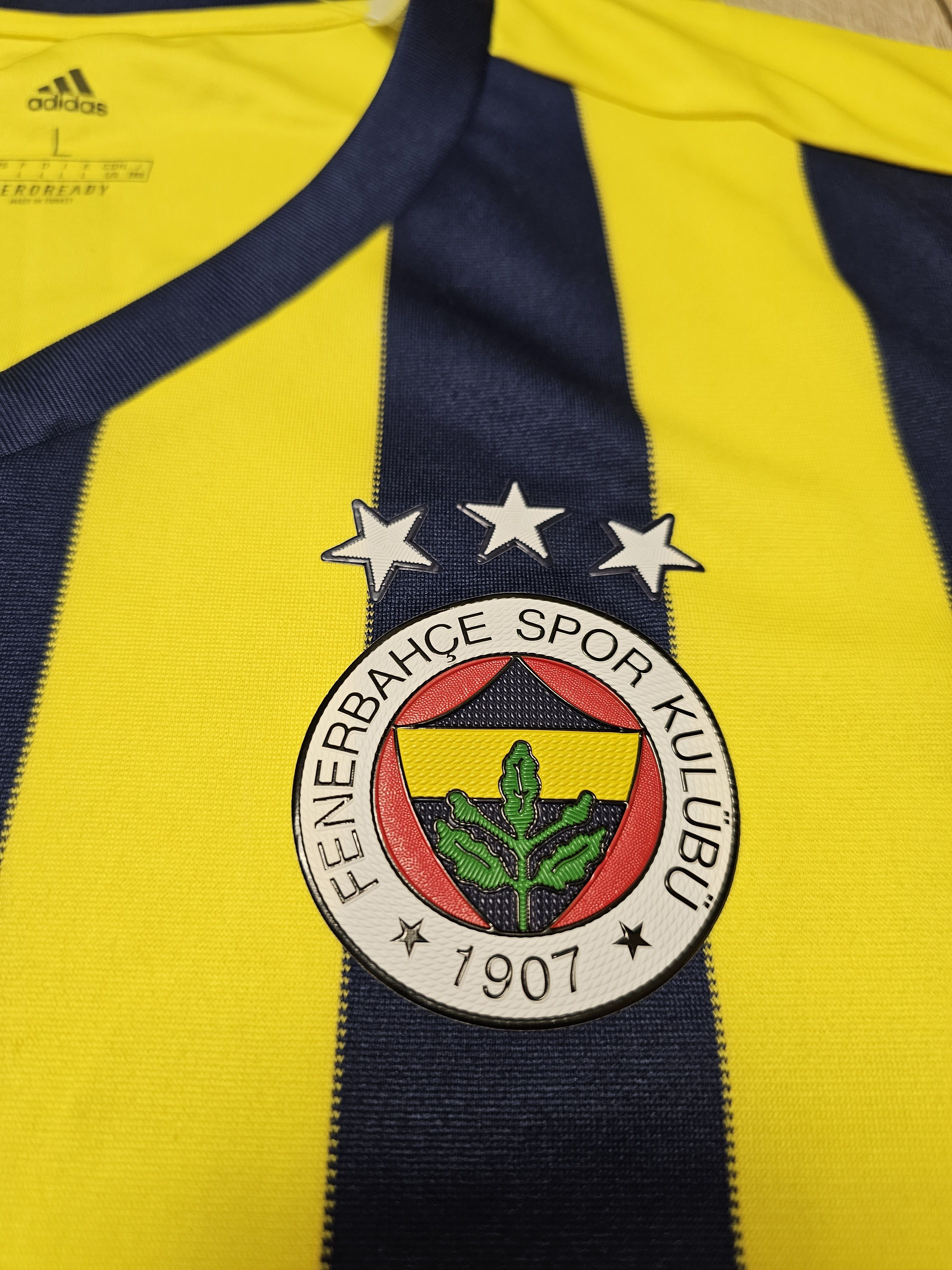 Adidas FENERBAHCE 2020 2021 HOME FOOTBALL SHIRT SOCCER JERSEY Size US L / EU 52-54 / 3 - 4 Thumbnail