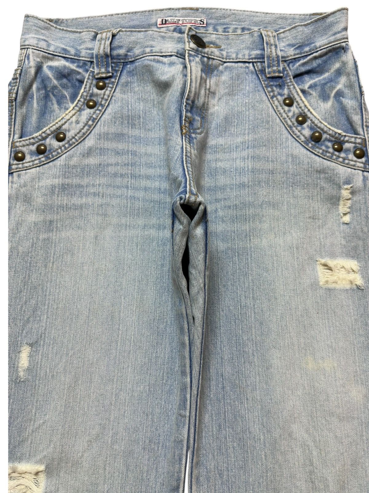 Hysteric Glamour Vintage Daily Topics Baggy Faded Studded Denim Size US 32 / EU 48 - 2 Thumbnail