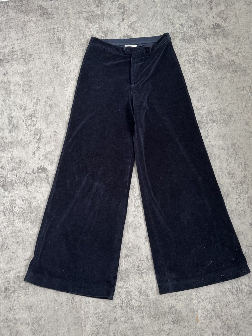 Circolo 1901 Circolo 1901 Velour Midnight Blue Flared Pants Size 28" / US 6 / IT 42 - 1 Thumbnail