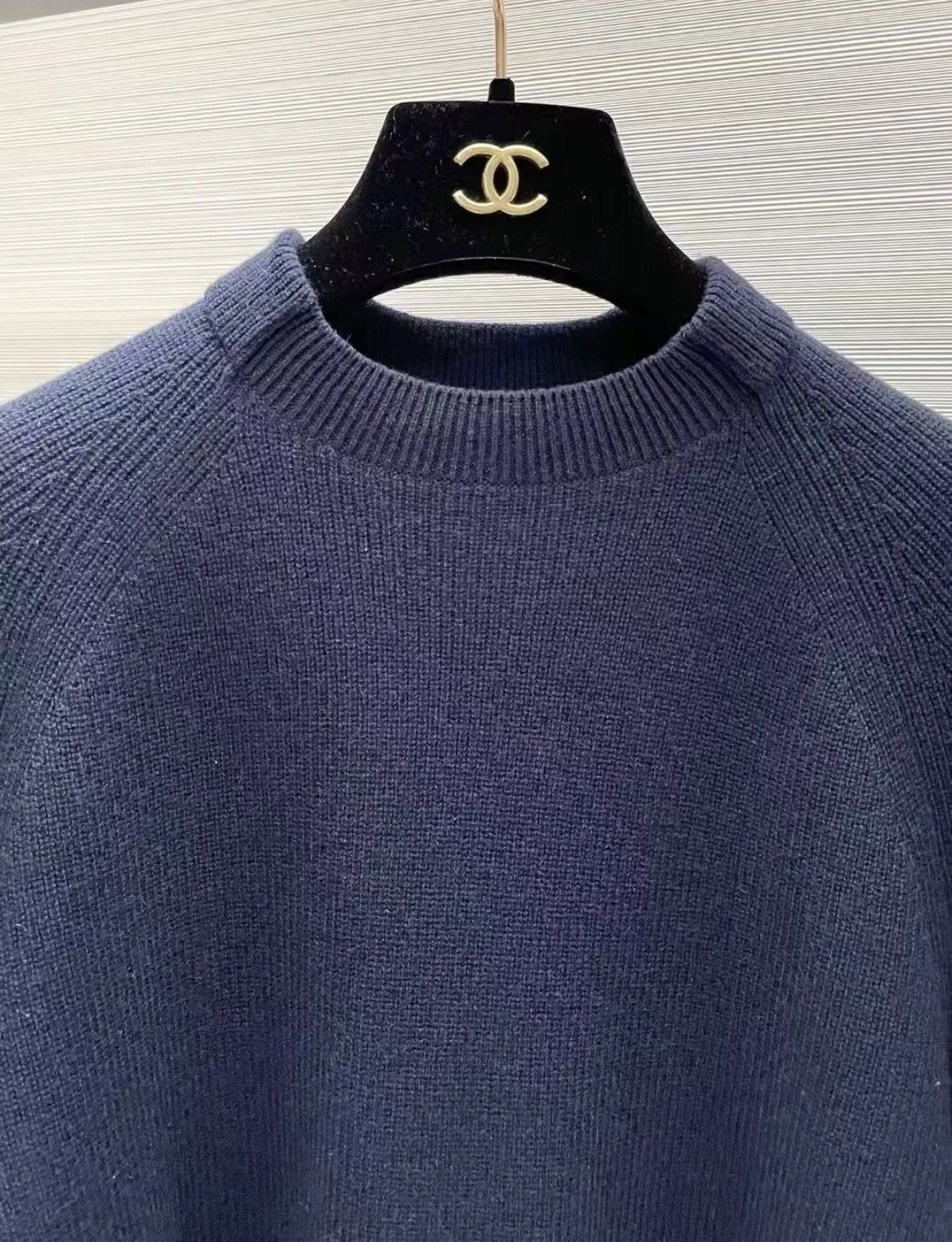 Loro Piana Loro Piana Classic Blue Cashmere Sweater J33 Size M / US 6-8 / IT 42-44 - 2 Thumbnail