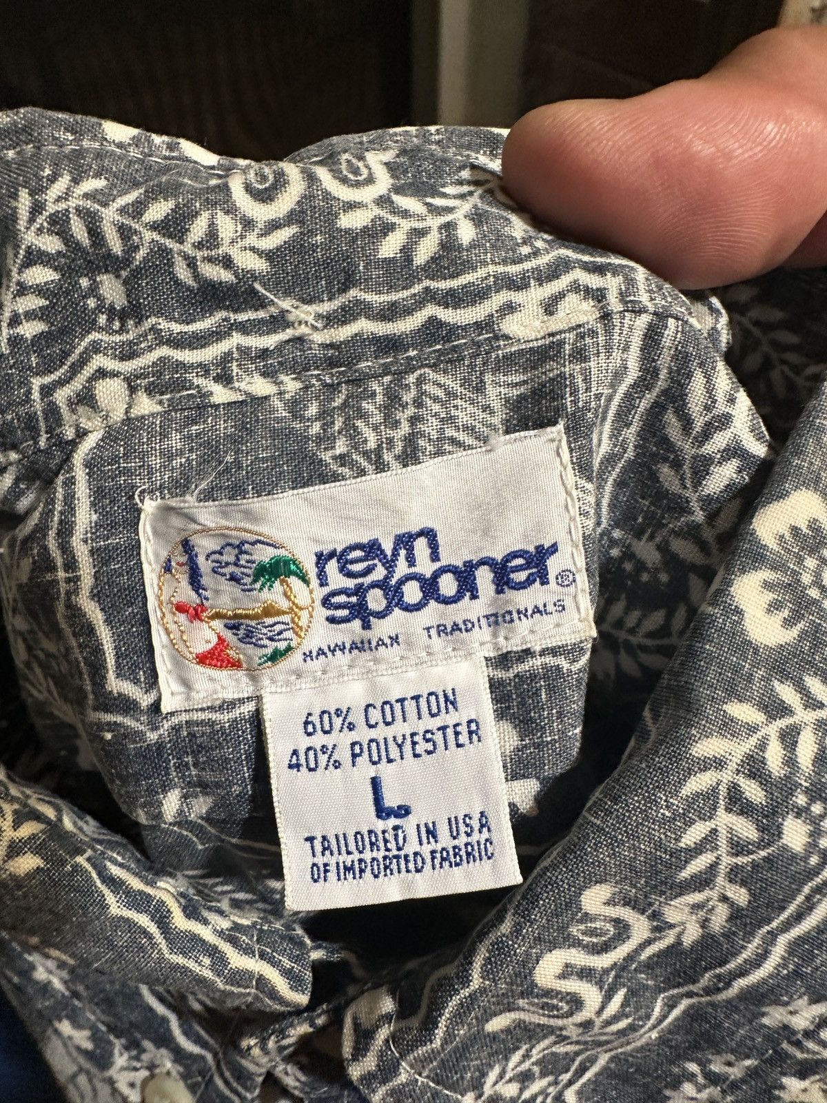 Reyn Spooner PreOwned Reyn Spooner Blue Hawaiian Print 3/4 Button Men's L Size US L / EU 52-54 / 3 - 5 Thumbnail