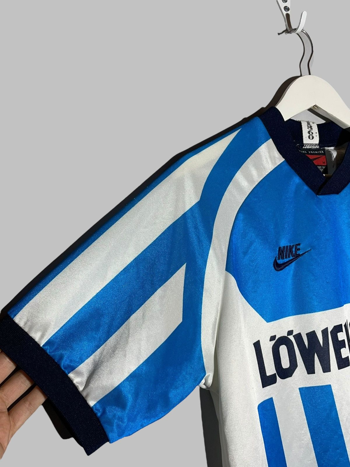 Nike × Vintage TSV 1860 Munchin Nike 1995/96 Home Vintage Football Shirt Size US M / EU 48-50 / 2 - 4 Thumbnail