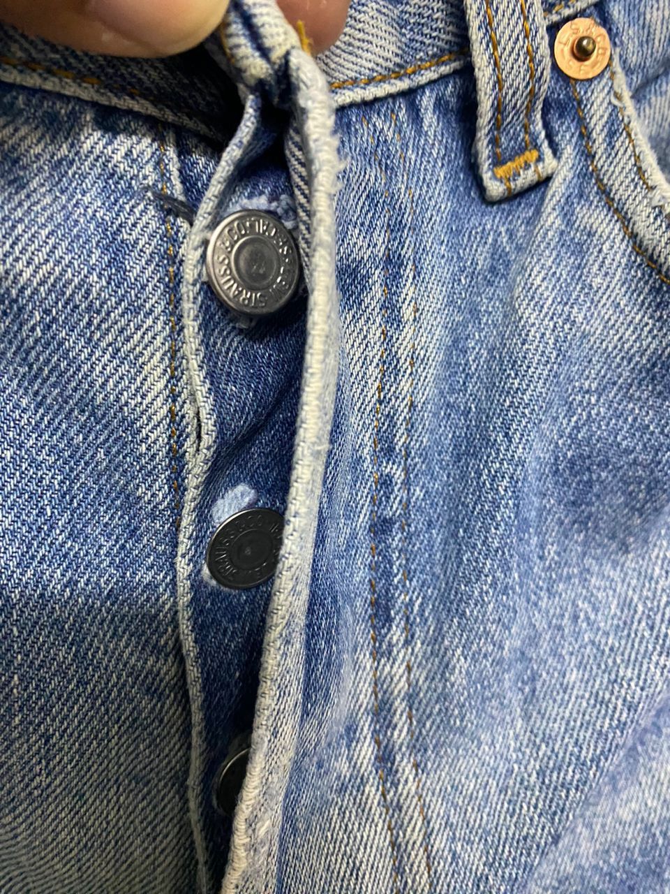 Levi's VINTAGE 90s LEVIS 501 XX BUTTON 555 DENIM JEANS Size US 32 / EU 48 - 6 Thumbnail
