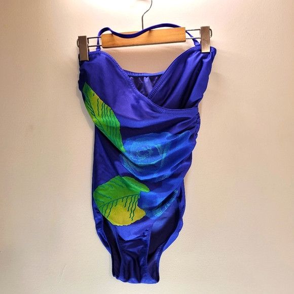 Vintage Vintage Gottex Onepiece Swimsuit Pixel Rose Blue - Size 12 Size ONE SIZE - 1 Thumbnail