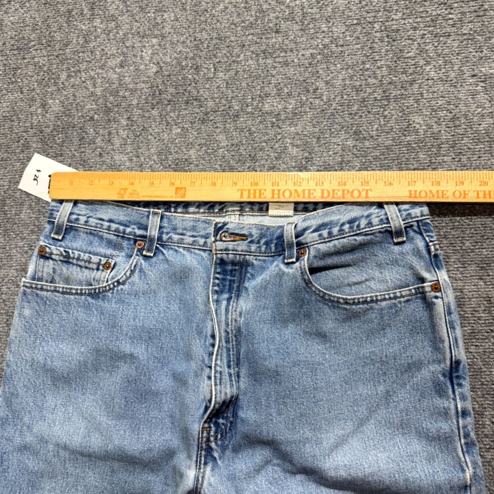 Levi's VINTAGE Levi's 505 Jeans Men 38x34 Straight Light Wash Paper Tag Blue 3555 Mens Regular Blue Straight 34in Inseam Size US 38 / EU 54 - 5 Thumbnail