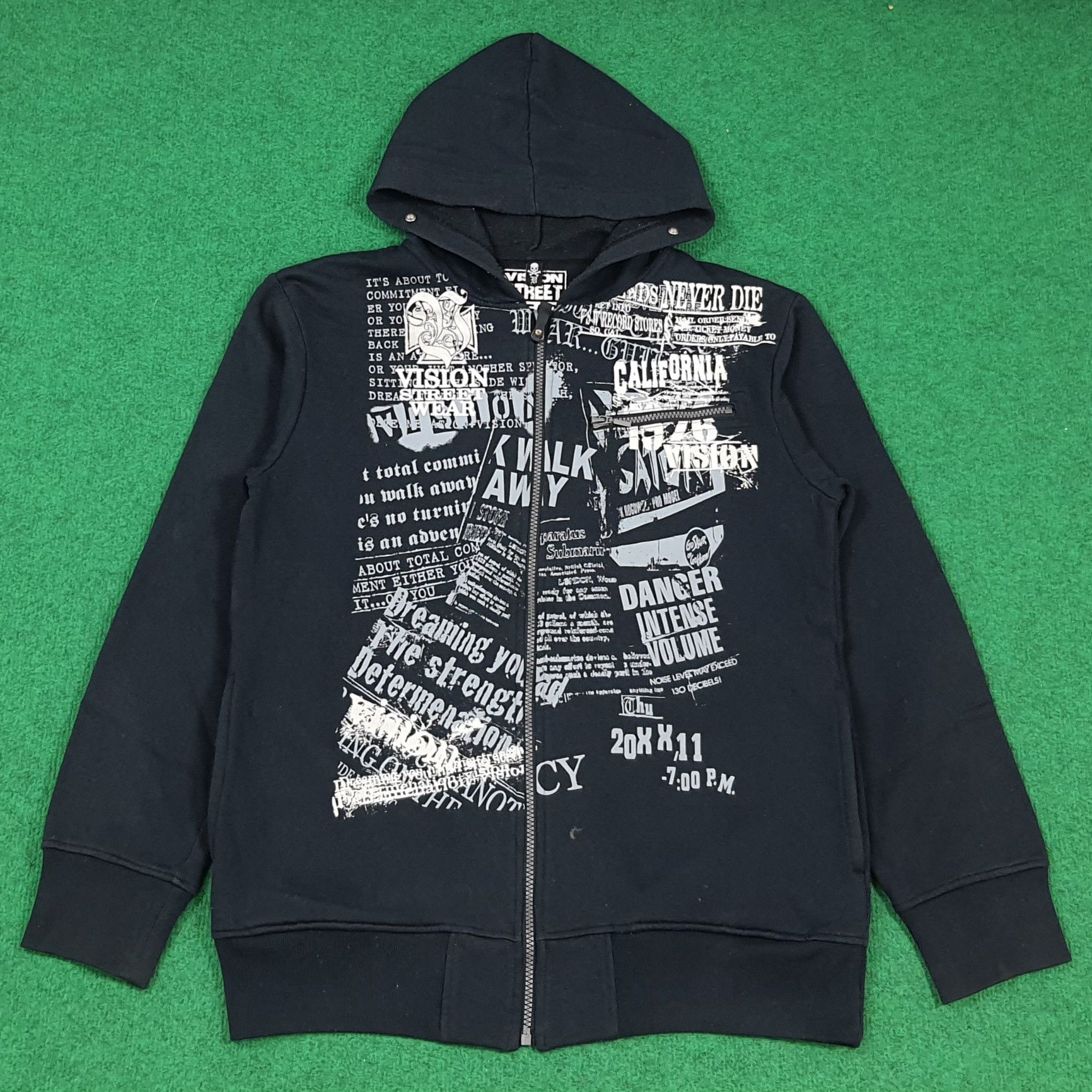 Vision Streetwear Vintage Vision Streetwear Full Zipper Hooded C295N16 Size US S / EU 44-46 / 1 - 1 Thumbnail