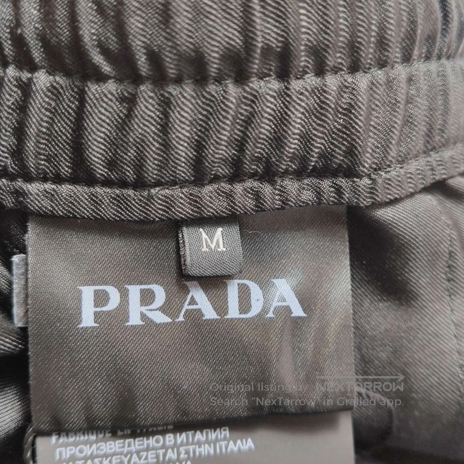 Prada Prada Silk Logo Shorts in Size M . Size 25" / US 0 / IT 36 - 6 Thumbnail