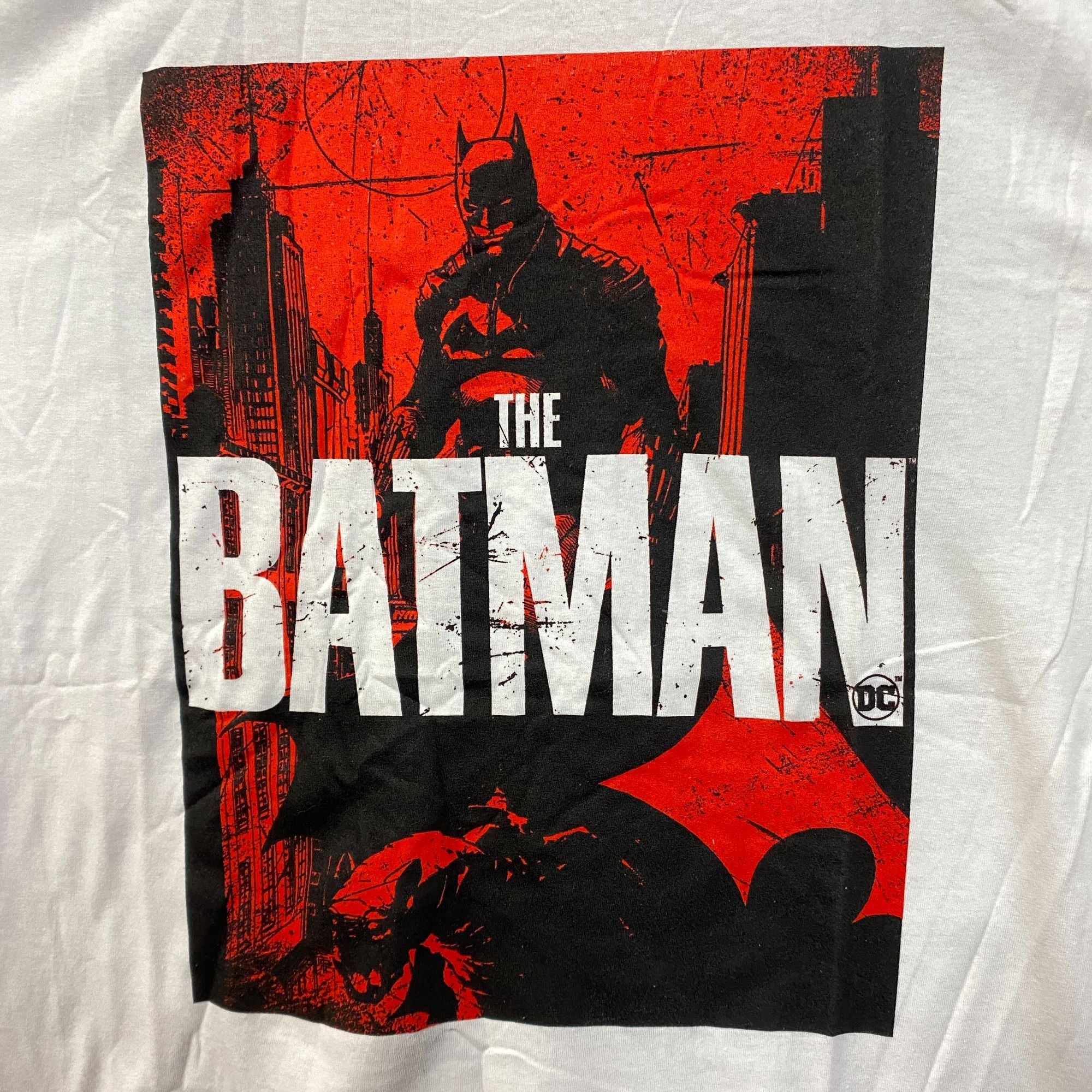 DC Comics The Batman Robert Pattinson Movie Poster Tshirt size medium Size US M / EU 48-50 / 2 - 2 Thumbnail