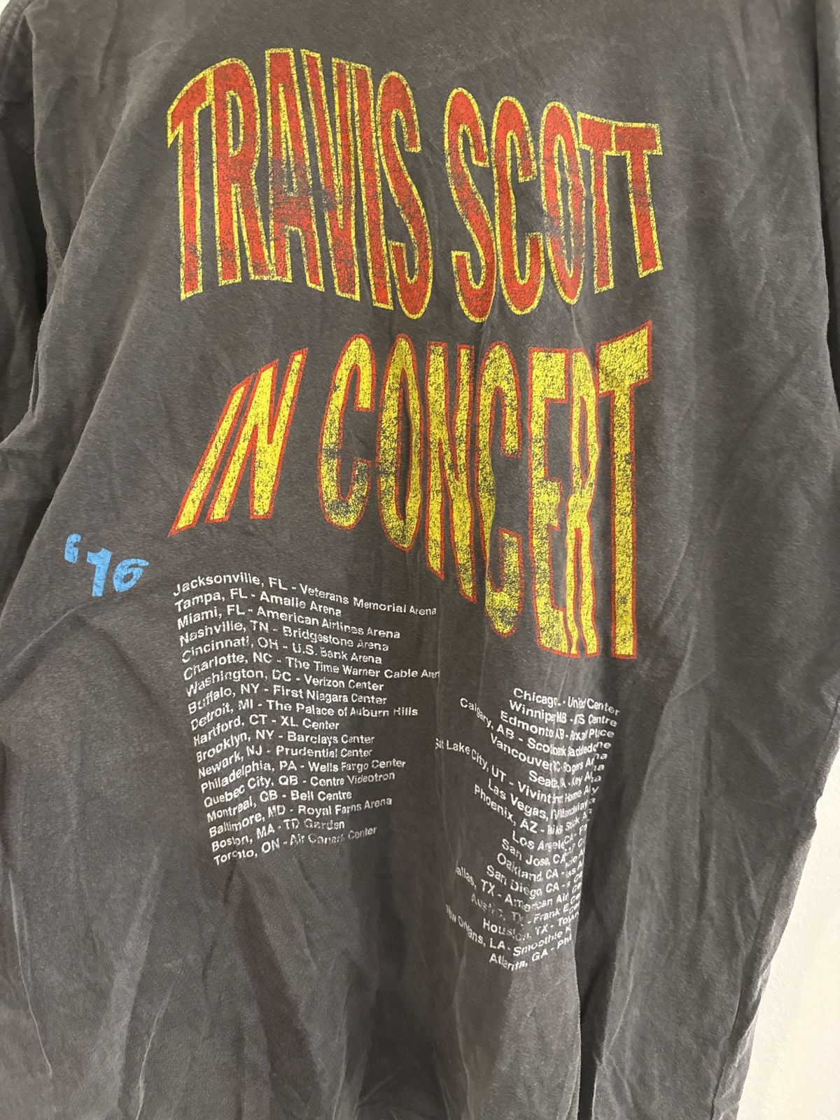 Other Travis Scott ‘16 tour T Size US XL / EU 56 / 4 - 2 Thumbnail