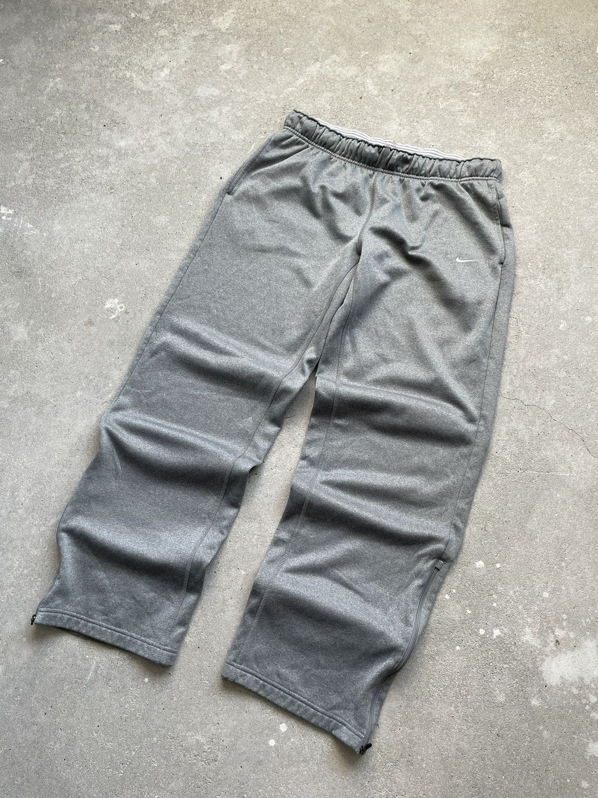 Nike Vintage Nike sweatpants buggy stacked Size US 32 / EU 48 - 2 Thumbnail