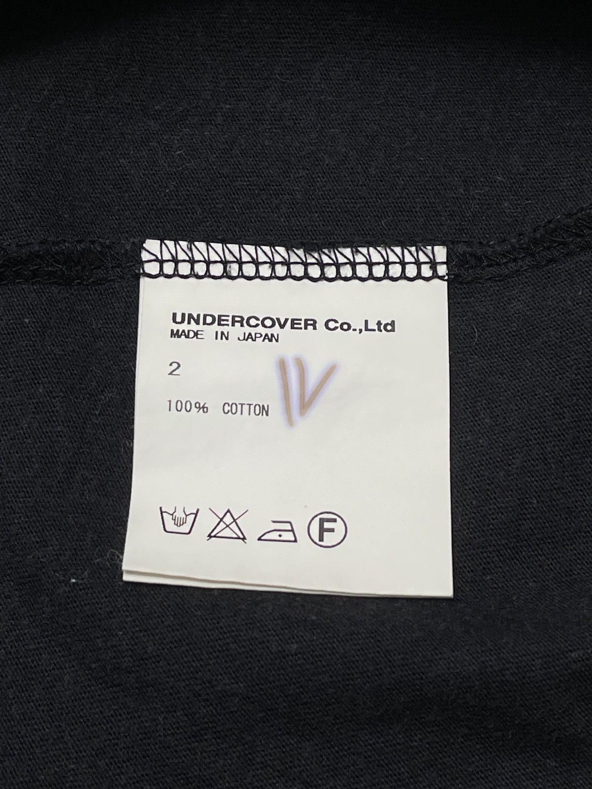 Japanese Brand × Undercover × Vintage Vintage Japanese Brand Undercover T- Shirt 2000s Size US S / EU 44-46 / 1 - 8 Thumbnail