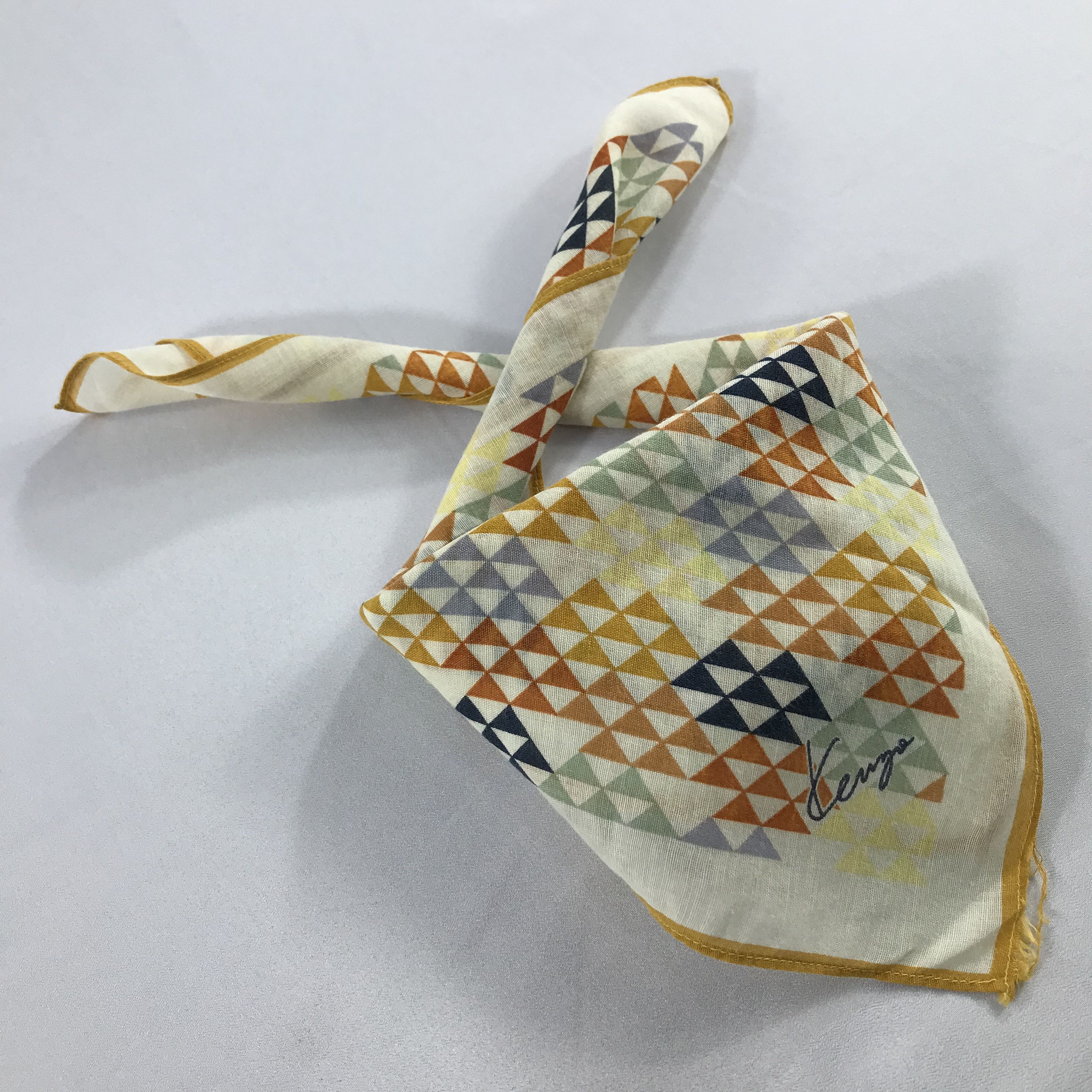 Kenzo × Vintage Kenzo Bandana / Handkerchief / Neckerchief - S2567 Size ONE SIZE - 4 Thumbnail