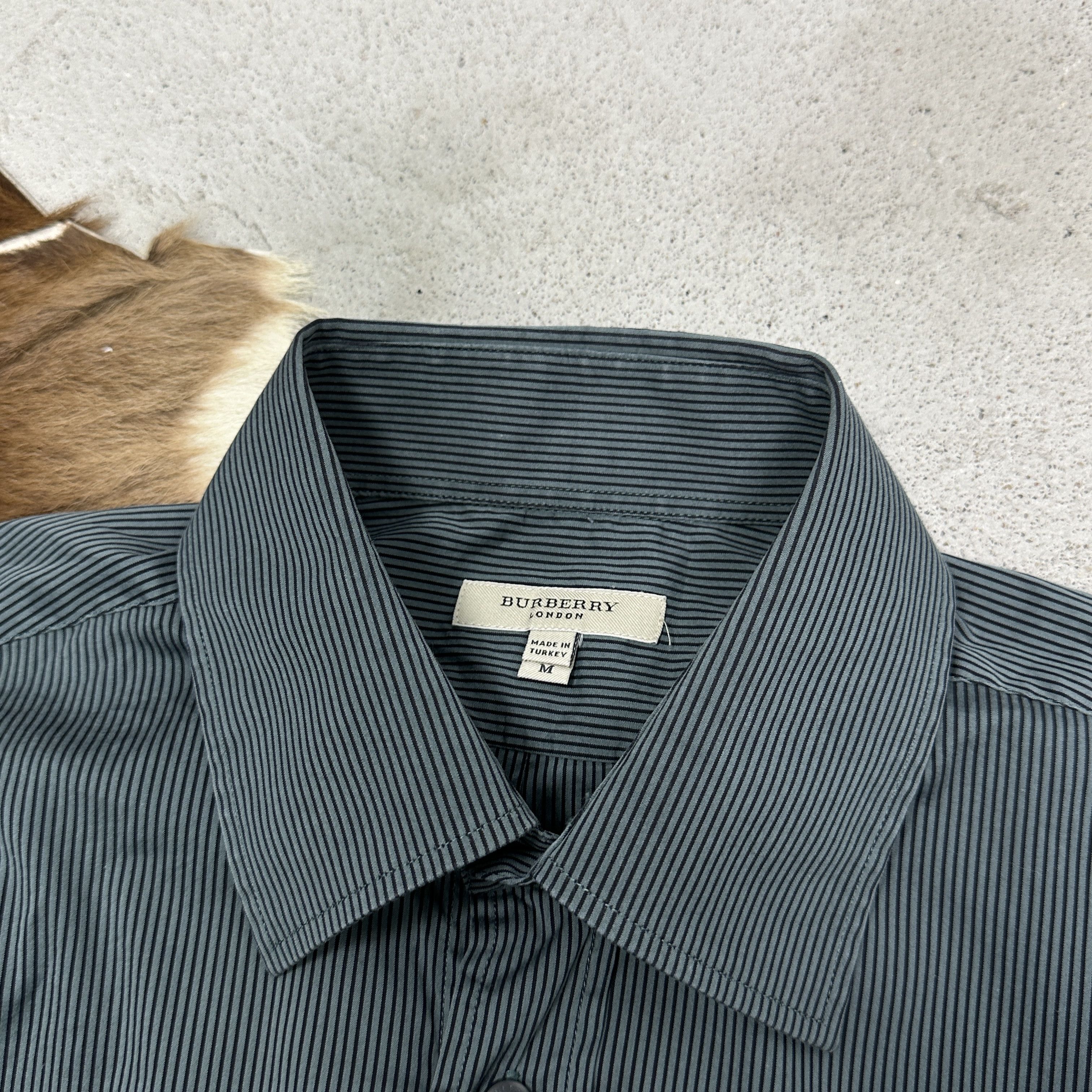 Burberry Vintage Striped Casual Old Money Elegant Burberry Shirt Y2K Size US M / EU 48-50 / 2 - 5 Thumbnail