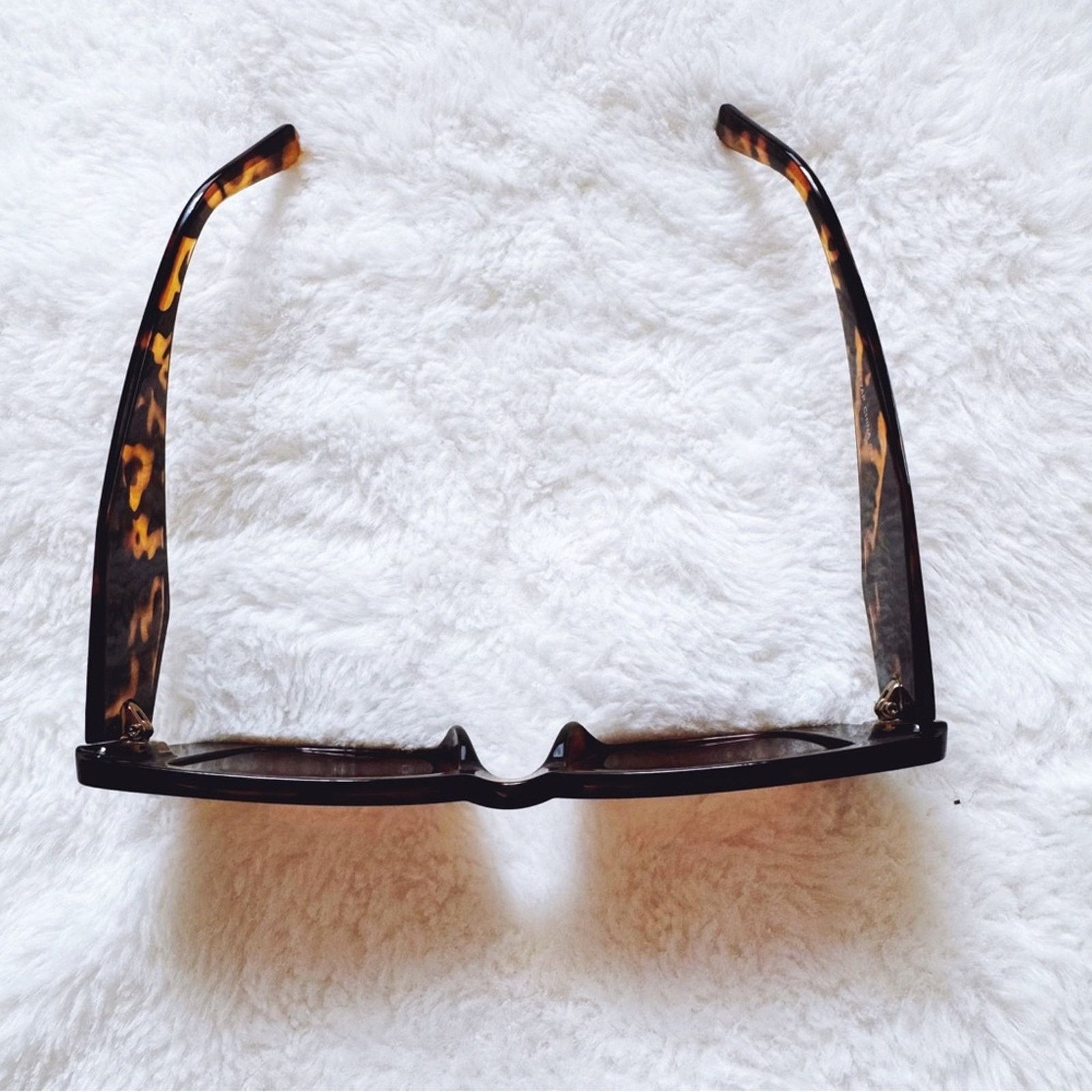 Other Lily Tortoise Brown Rectangular Sunglasses Size ONE SIZE - 4 Thumbnail