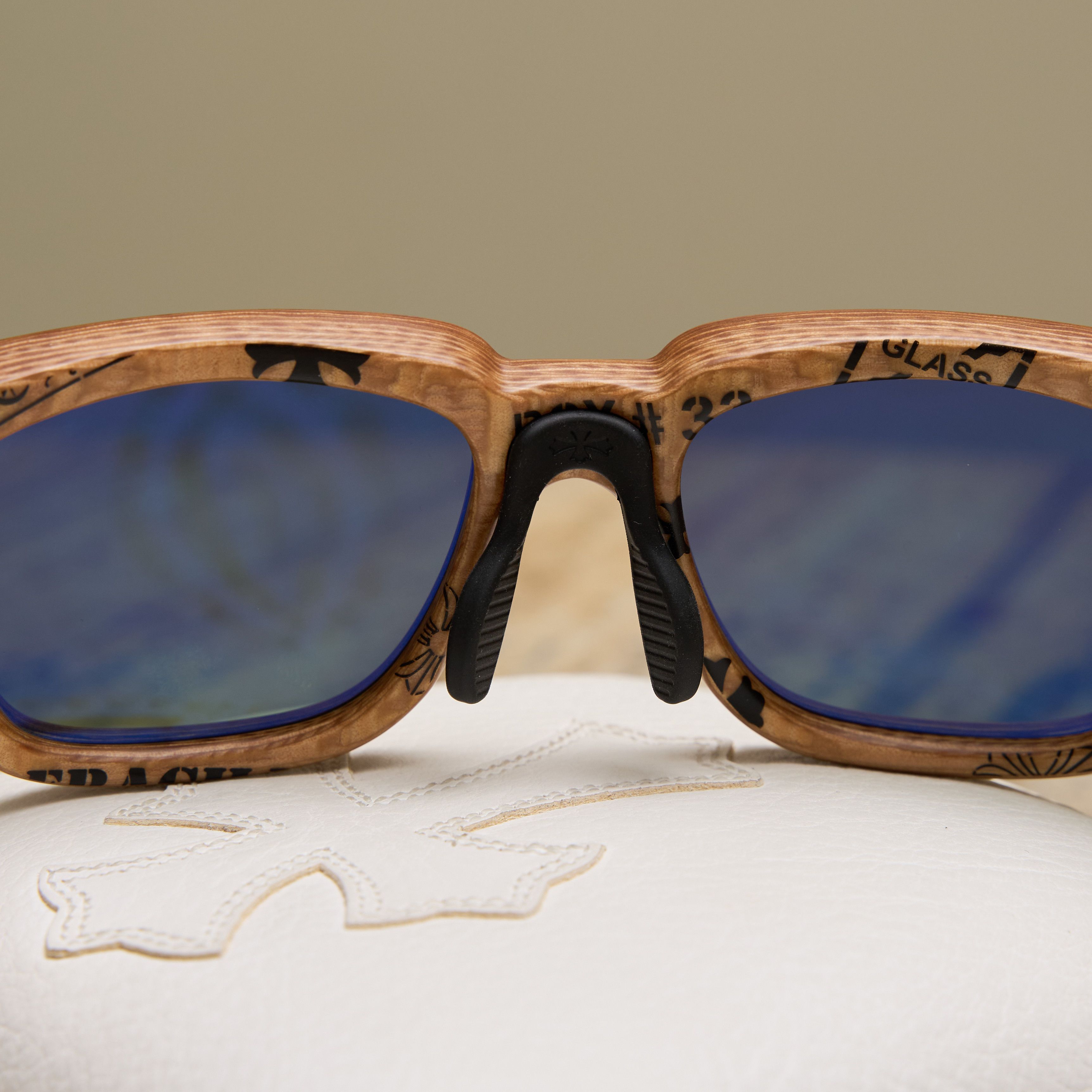 Chrome Hearts CHROME HEARTS LILITH WOOD PLYWOOD Size ONE SIZE - 9 Thumbnail