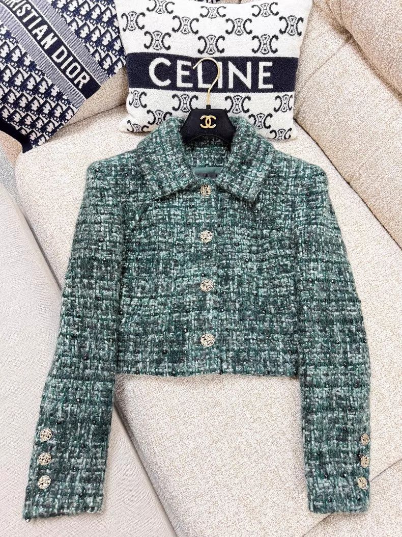 Chanel Chanel Dark green beaded lapel long-sleeved short jacket Size XS / US 0-2 / IT 36-38 - 2 Thumbnail
