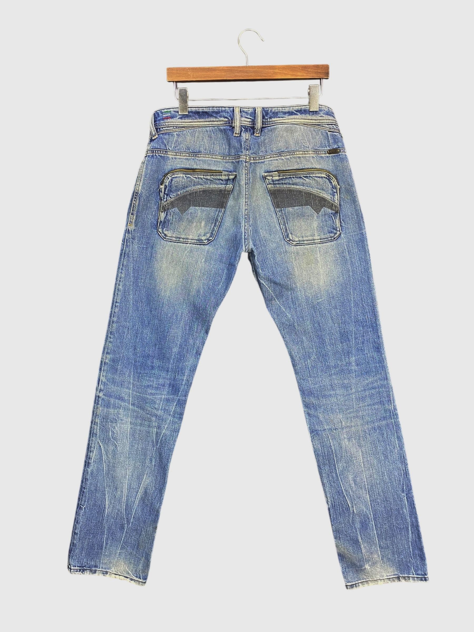 Diesel Diesel Distressed Jeans Faded Jeans Made in Italy Size US 31 - 1 Thumbnail