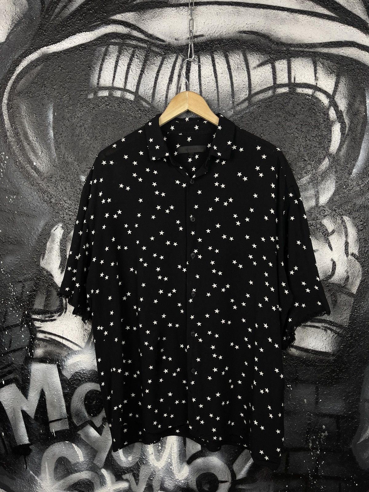 Other Mennace Distressed Short Sleeve Button Up Shirt Men’s Size M Size US M / EU 48-50 / 2 - 2 Thumbnail