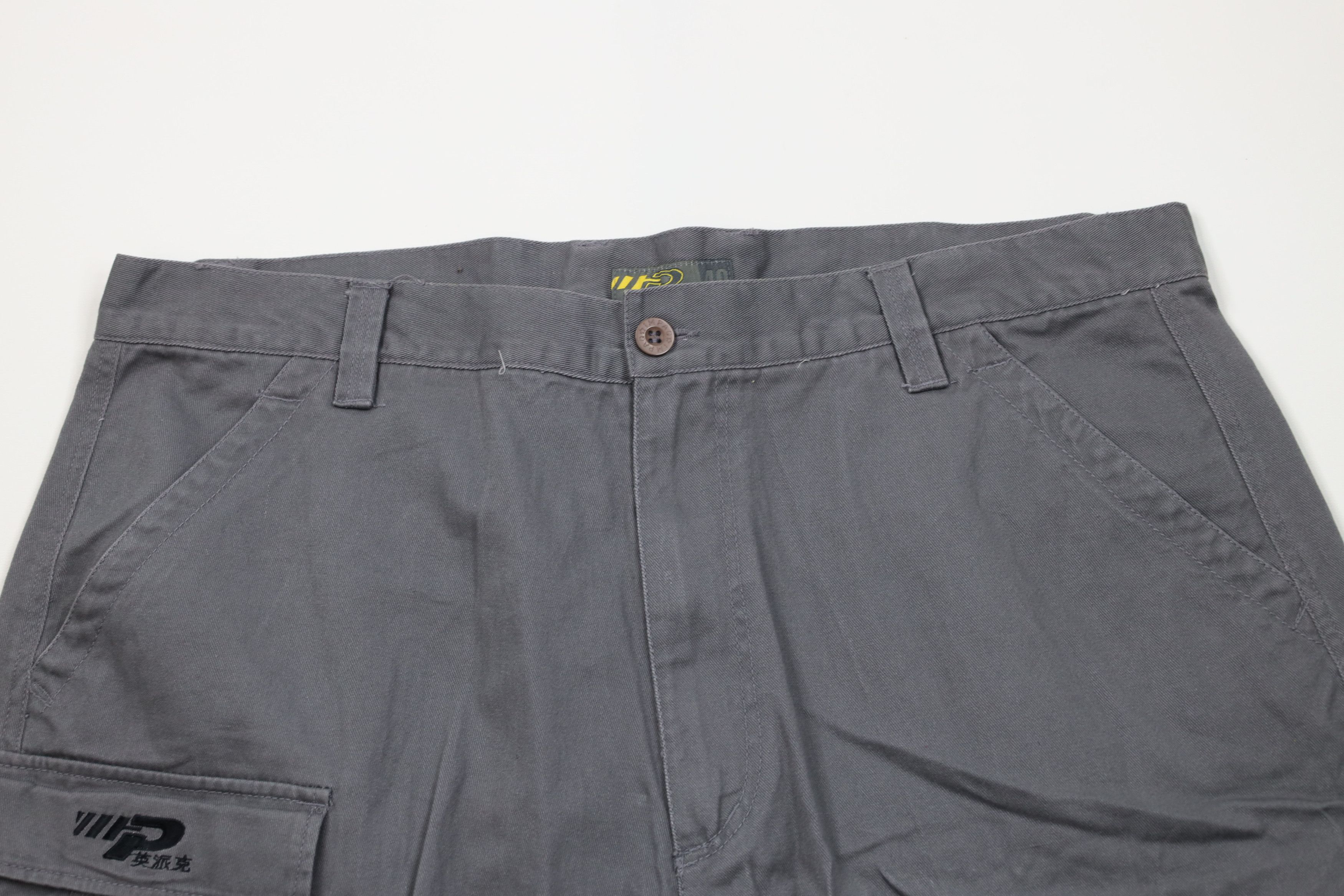 Vintage Vintage 90s Y2K Streetwear Fit Cargo Shorts Gray Cotton Size US 40 / EU 56 - 2 Thumbnail