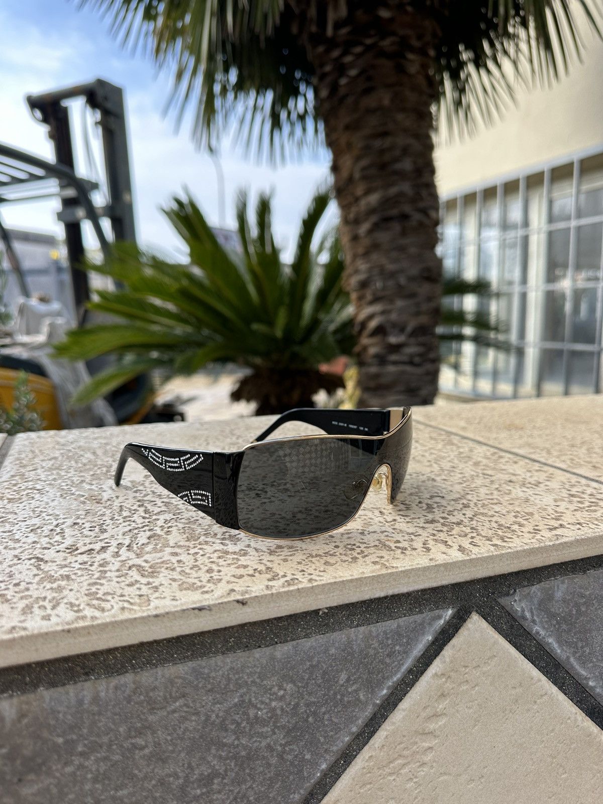 Versace Versace Sunglasses 2081-B Black Gold | Grailed