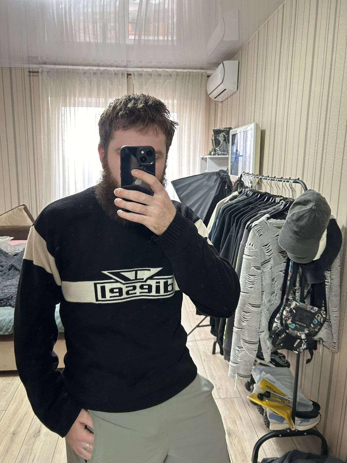 Diesel × Vintage Vintage 90s Diesel Sweater Knitwear Center Logo Size US L / EU 52-54 / 3 - 8 Thumbnail