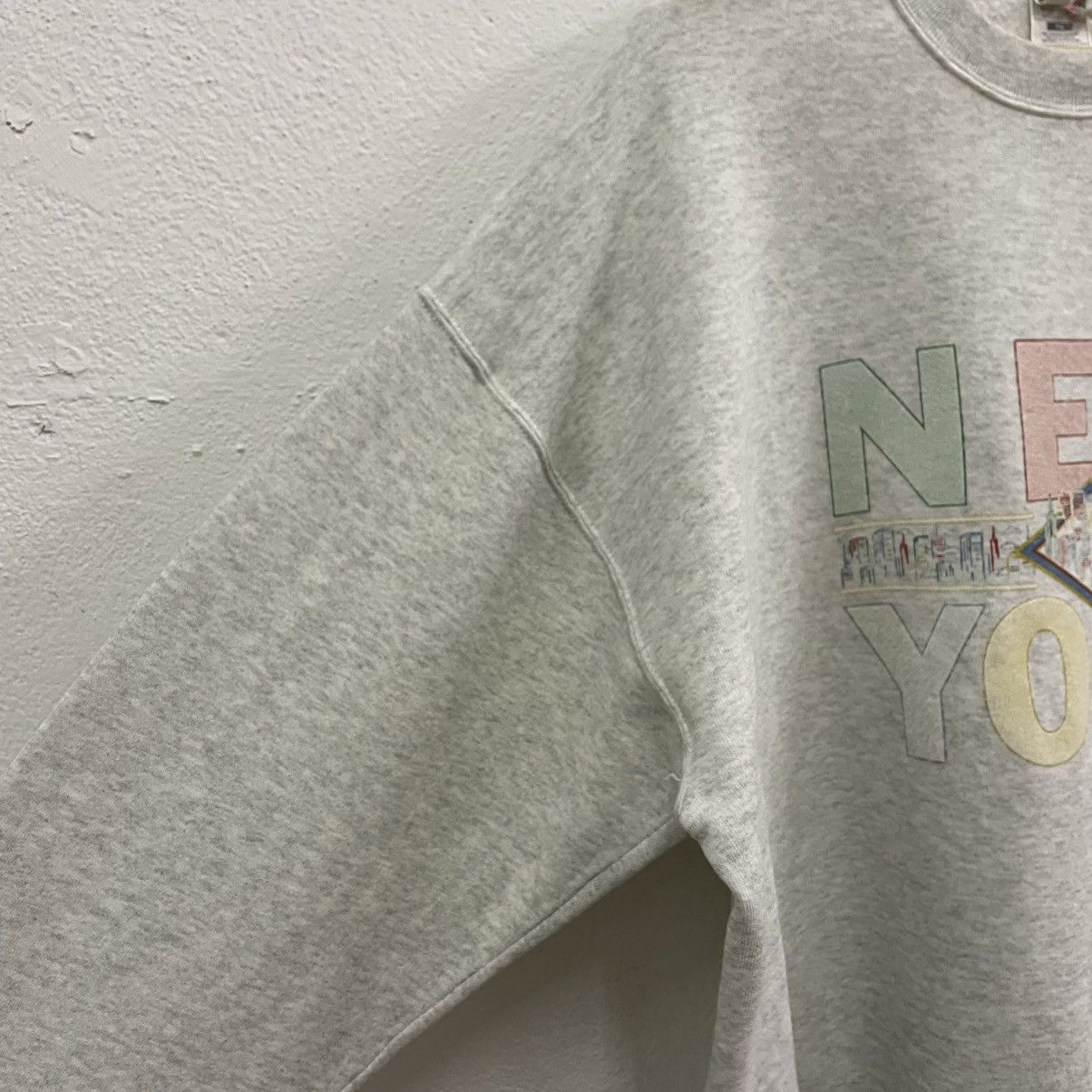 Fruit Of The Loom × Vintage 🔥Vintage 90s New York Multicolour Spellout Sweatshirts Size US L / EU 52-54 / 3 - 8 Thumbnail