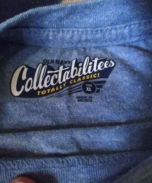 Cartoon Network Old Navy x Sonic The Hedgehog "Collectabilitees" Graphic Size US S / EU 44-46 / 1 - 2 Thumbnail