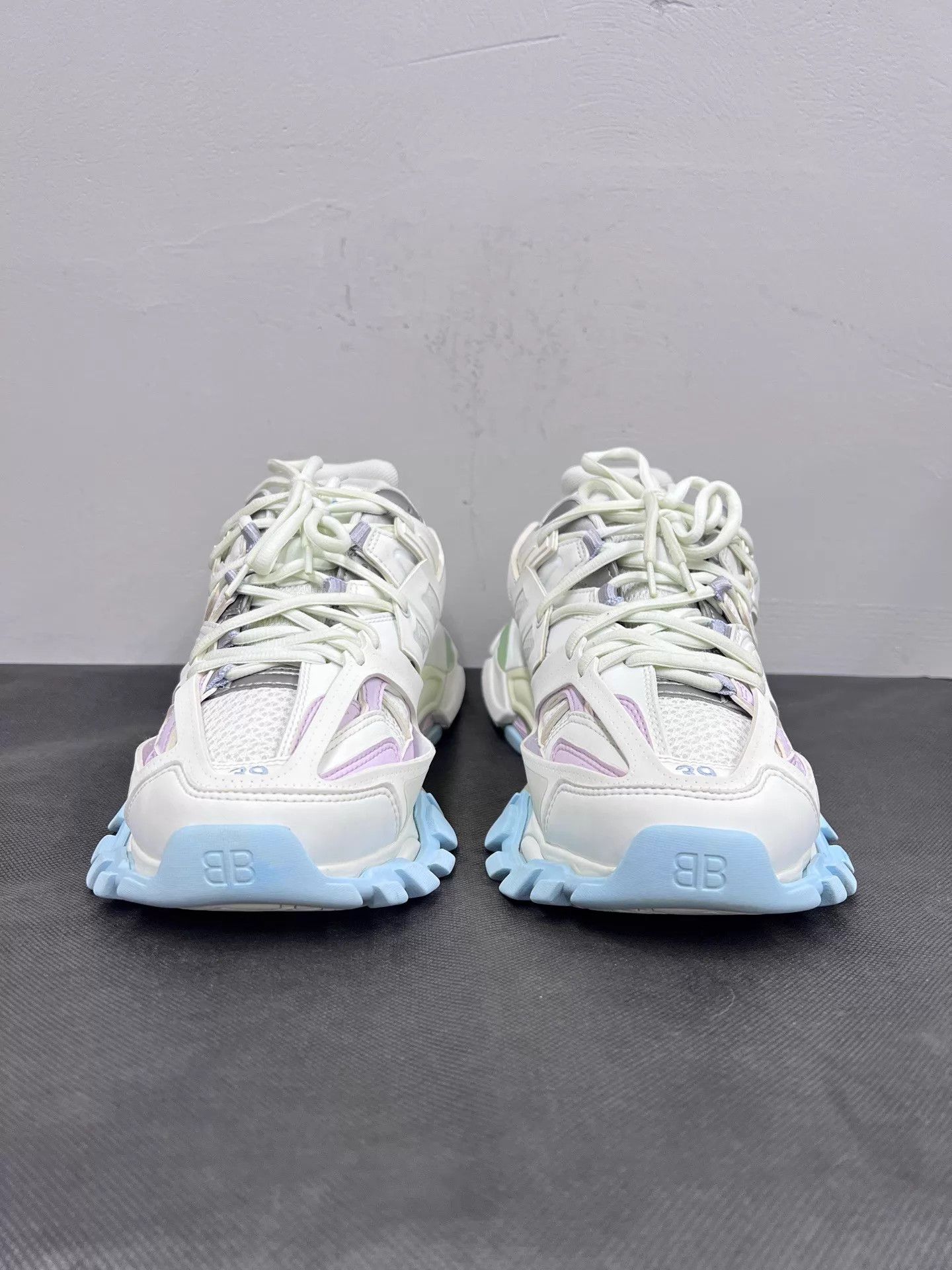 Balenciaga Balenciaga Track 1.0 Macaron White Blue Pink 39 Size US 9 / IT 39 - 2 Thumbnail