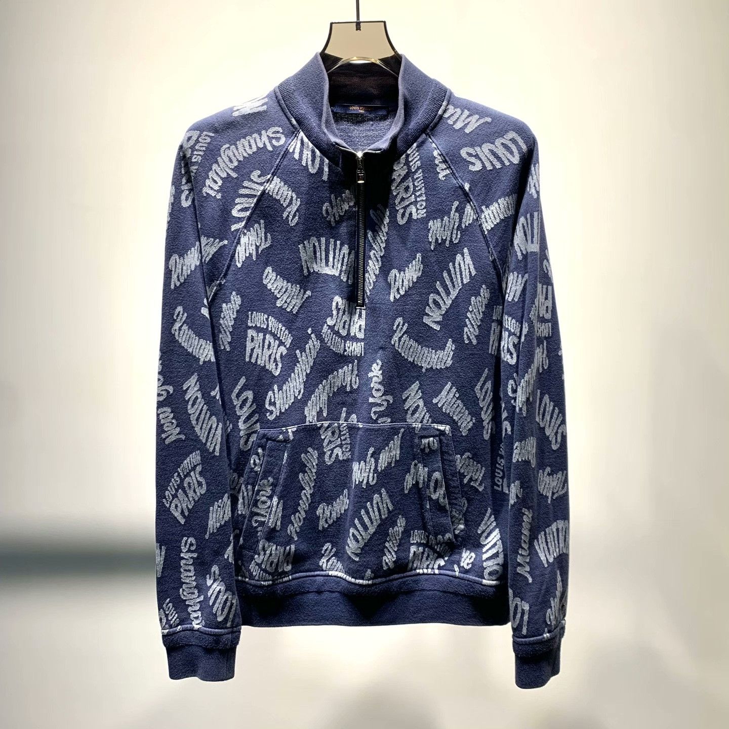 Louis Vuitton Louis Vuitton Retro Hoodie L Men Size US L / EU 52-54 / 3 - 1 Thumbnail