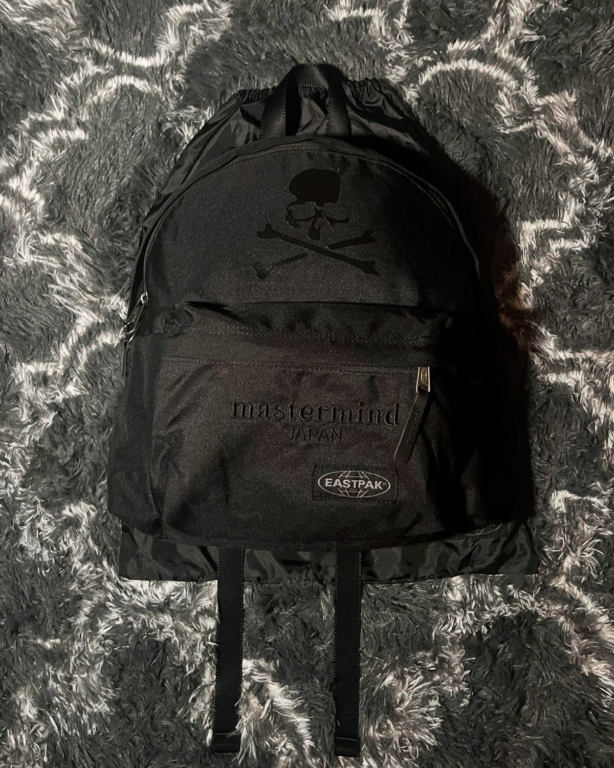 mastermind JAPAN ブラックリュック マスターマインド・ジャパン〉×〈イーストパック〉初のコラボ