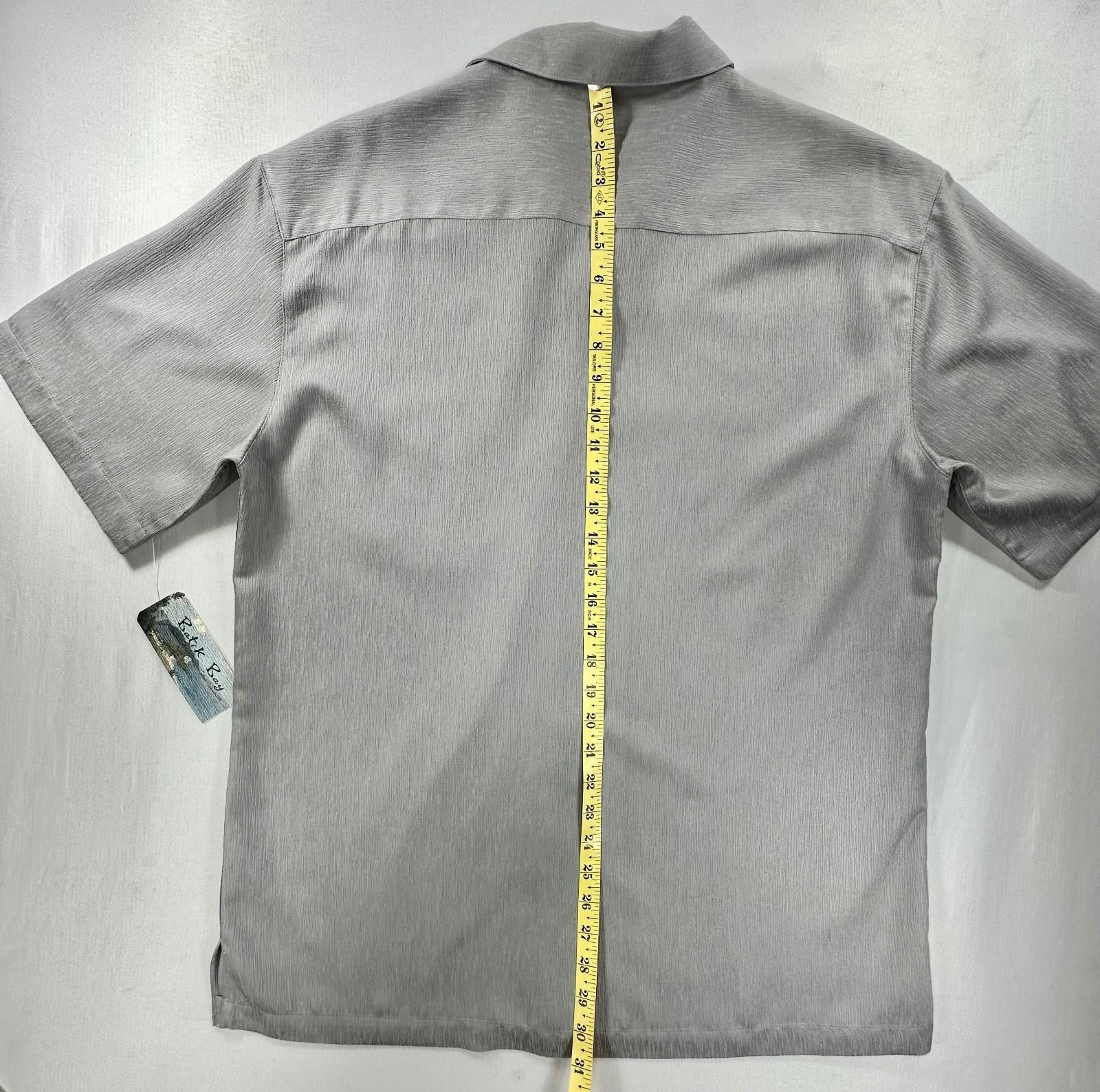 Batik Bay Batik Bay Short Sleeve Sport Shirt Gray Men's Medium Size US M / EU 48-50 / 2 - 3 Thumbnail