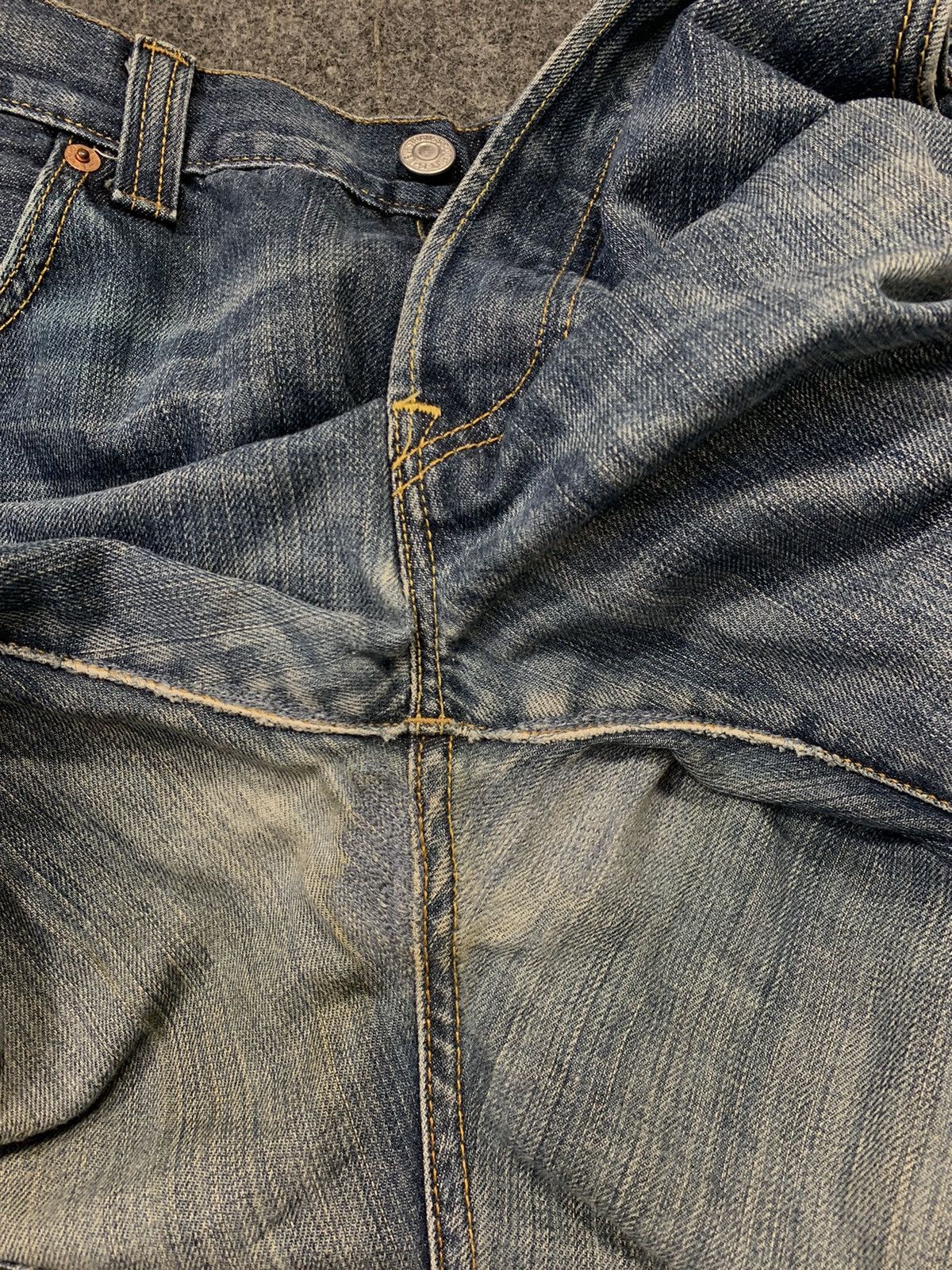 Levi's 90s Levi’s Strauss Lot 501 Regular Cut Buttonfly Indigo Jean Size US 36 / EU 52 - 18 Thumbnail