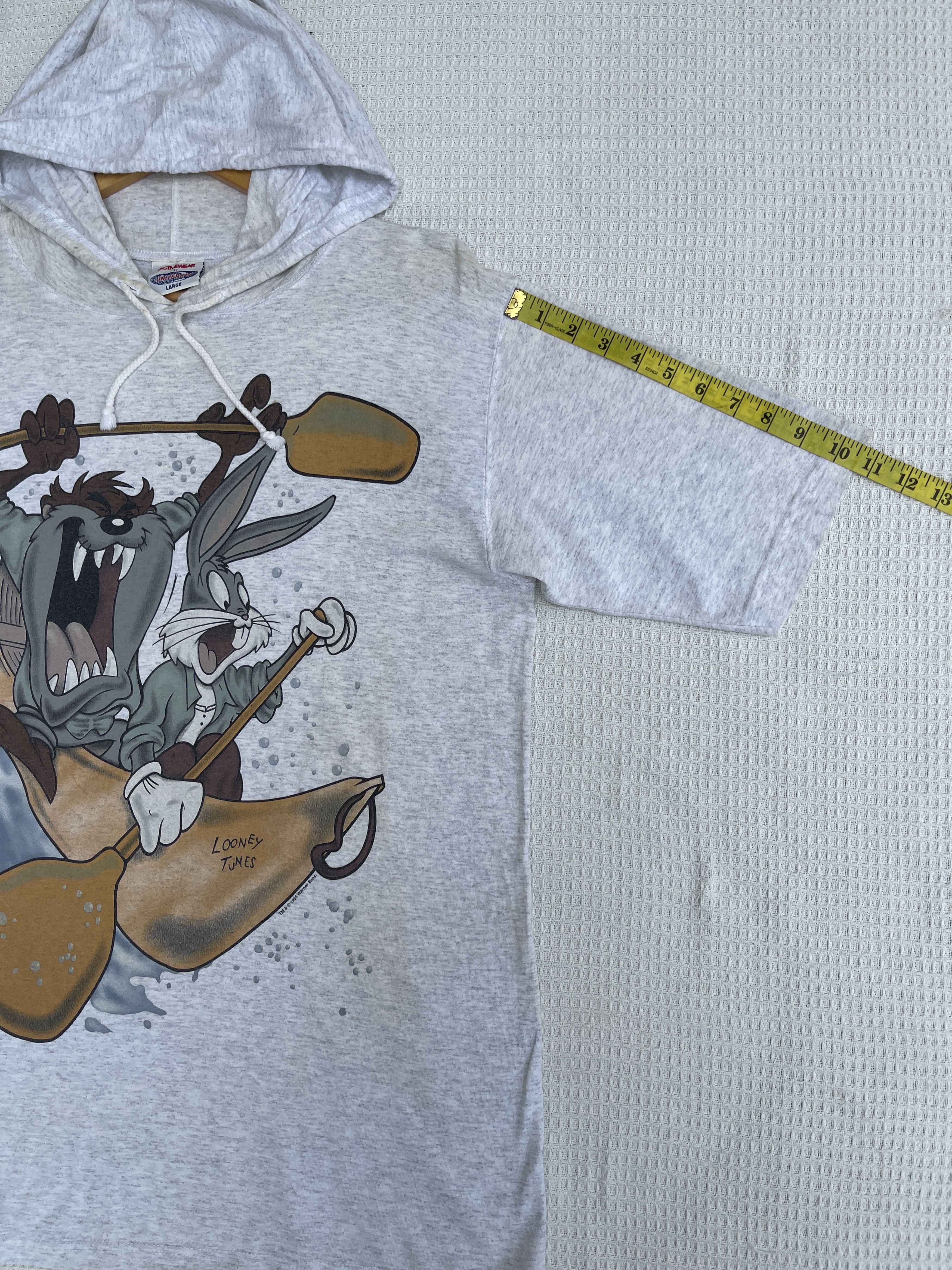 Cartoon Network Rare🔥Vintage 95’ Looney Tunes T-Shirt With Hoodie Size US M / EU 48-50 / 2 - 12 Thumbnail