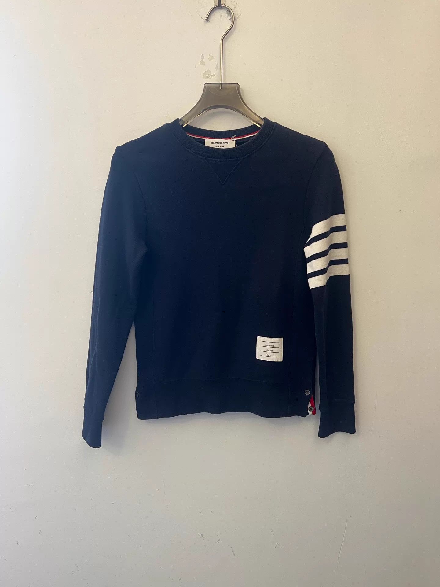 Thom Browne THOM BROWNE Men's Navy 4-Stripe Crewneck size0 Like New Size US XS / EU 42 / 0 - 1 Thumbnail