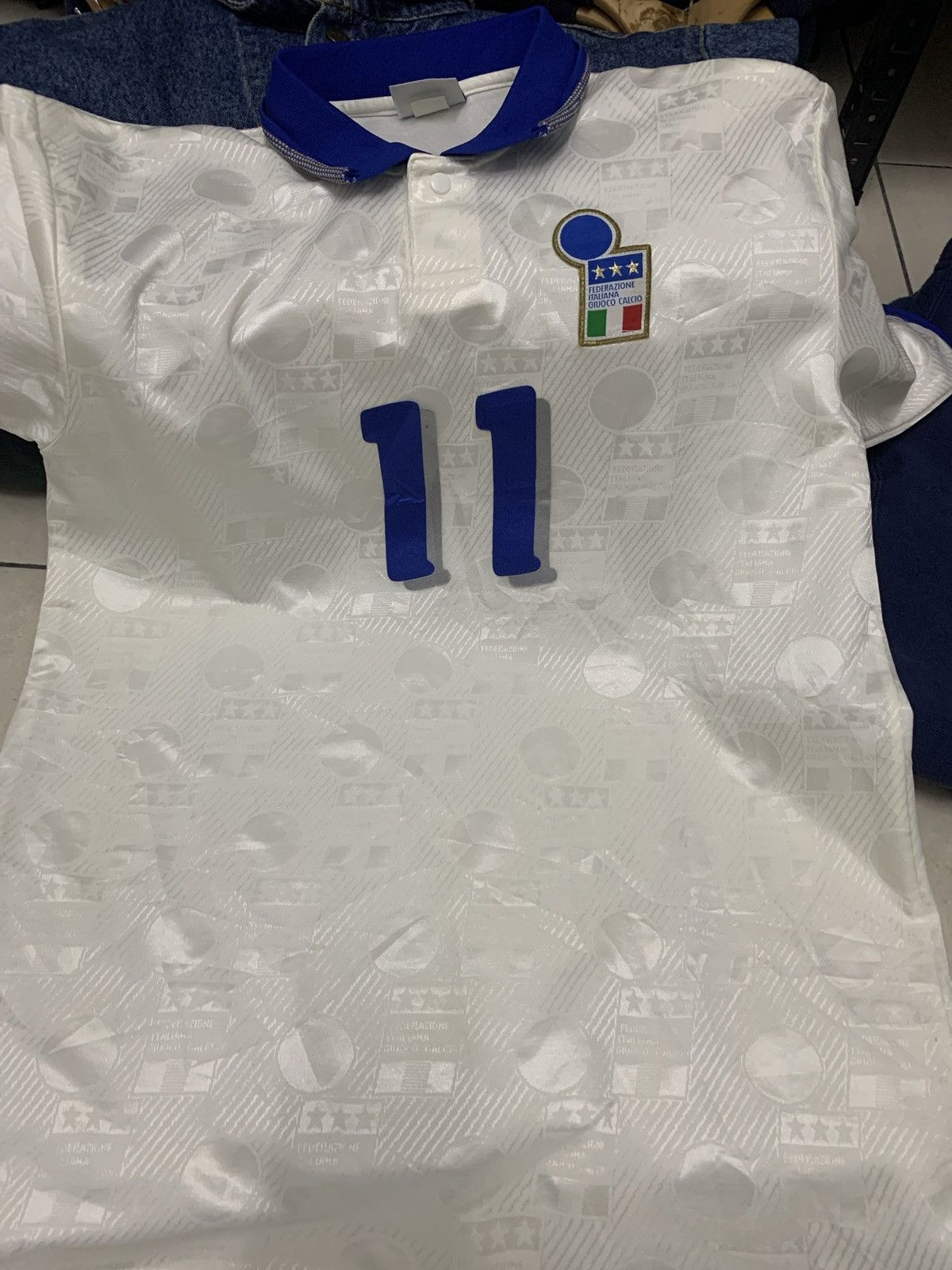 Vintage 1992-94 Italy Match Issue Away Shirt #11 Size US L / EU 52-54 / 3 - 6 Thumbnail