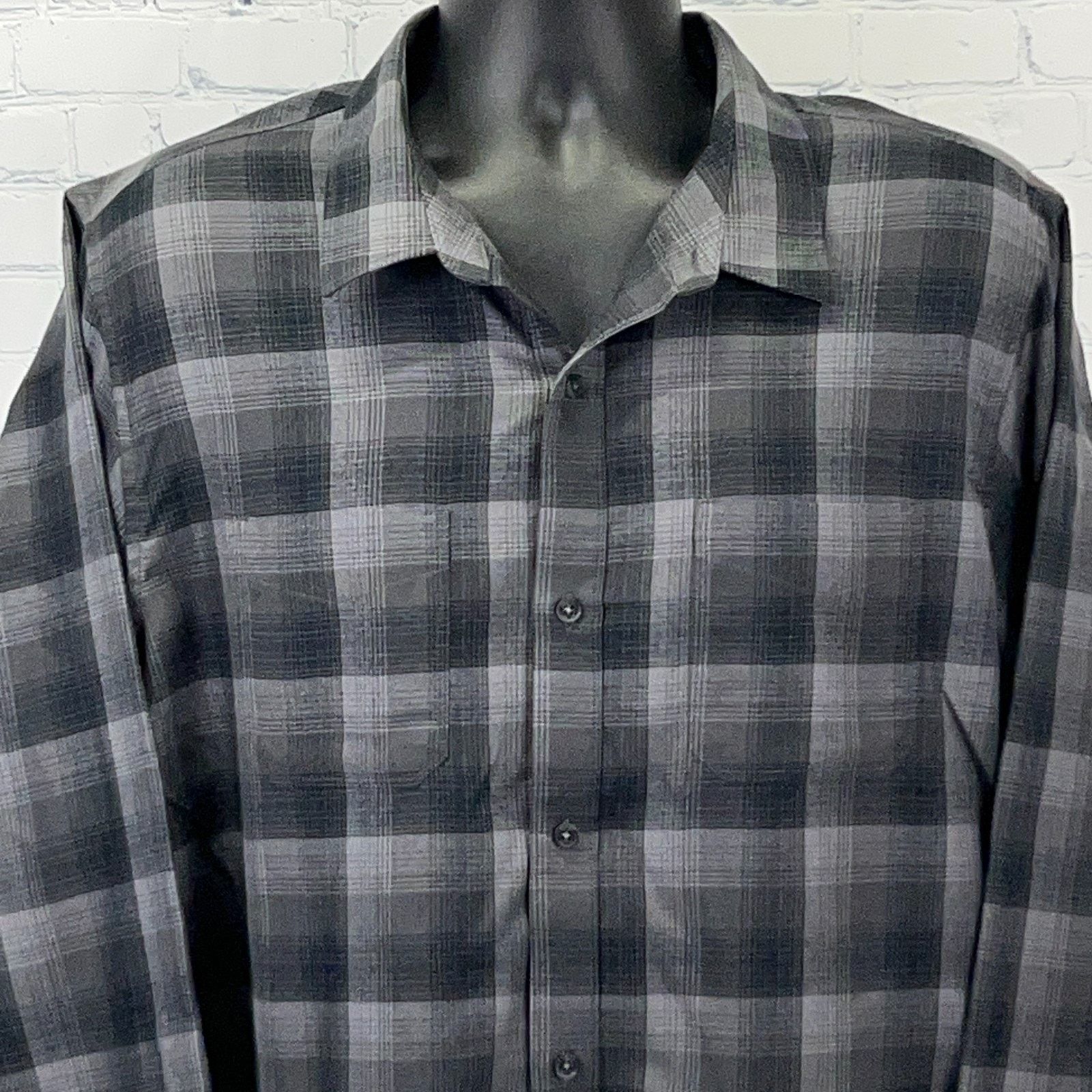 TravisMathew Travis Mathew Button Front Shirt Long Sleeve Plaid Gray 2XL Size US XXL / EU 58 / 5 - 1 Thumbnail