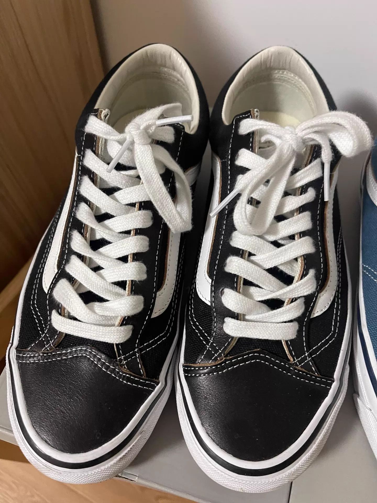 Vans Vans Old Skool 36 Vibram Black / Blue-Black EUR 41 Size US 8.5 / EU 41-42 - 3 Thumbnail