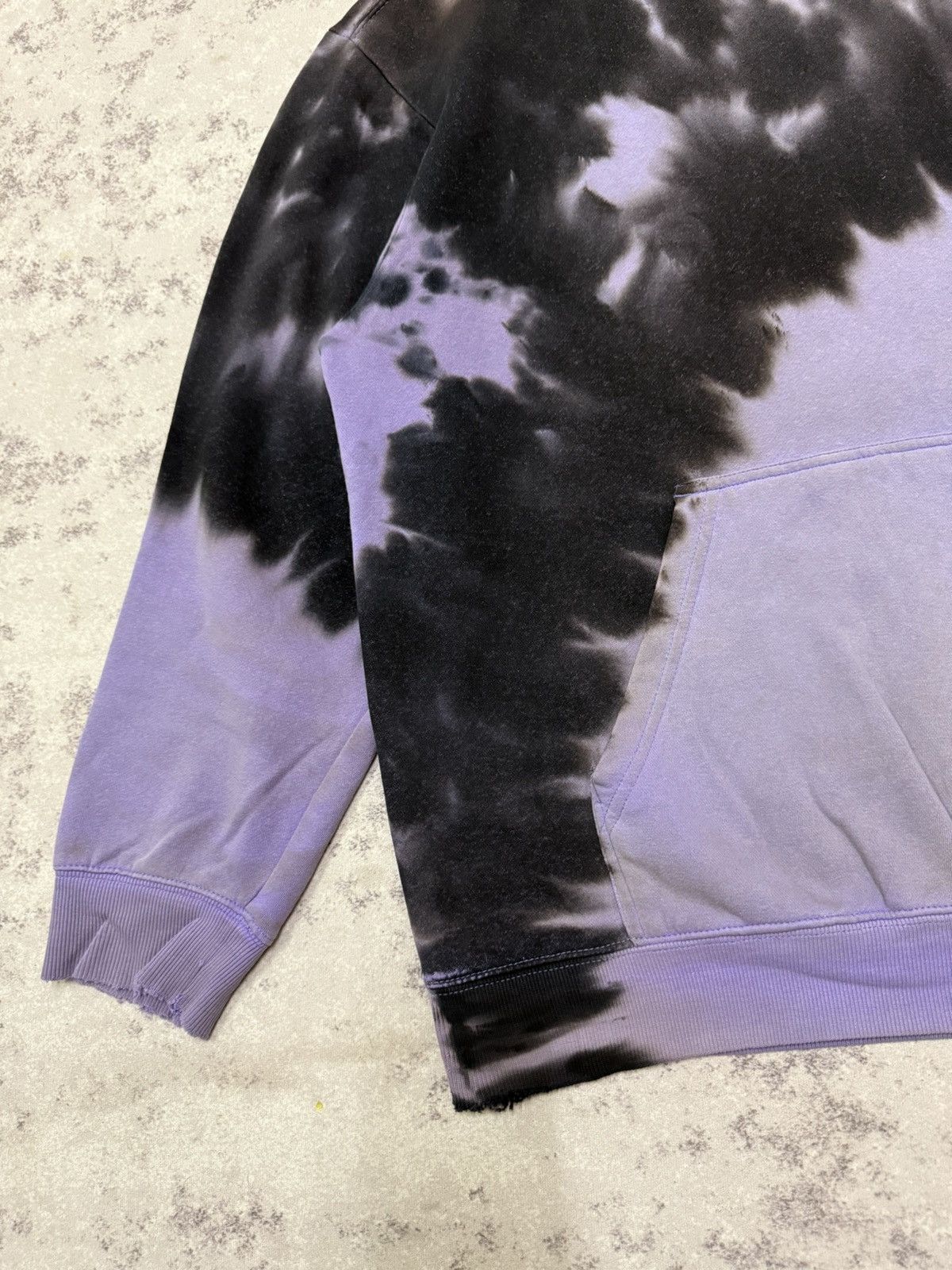 H&M H&M X Sponge Bob Tie Dye Pullover Sweater Hoodie Size US M / EU 48-50 / 2 - 4 Thumbnail