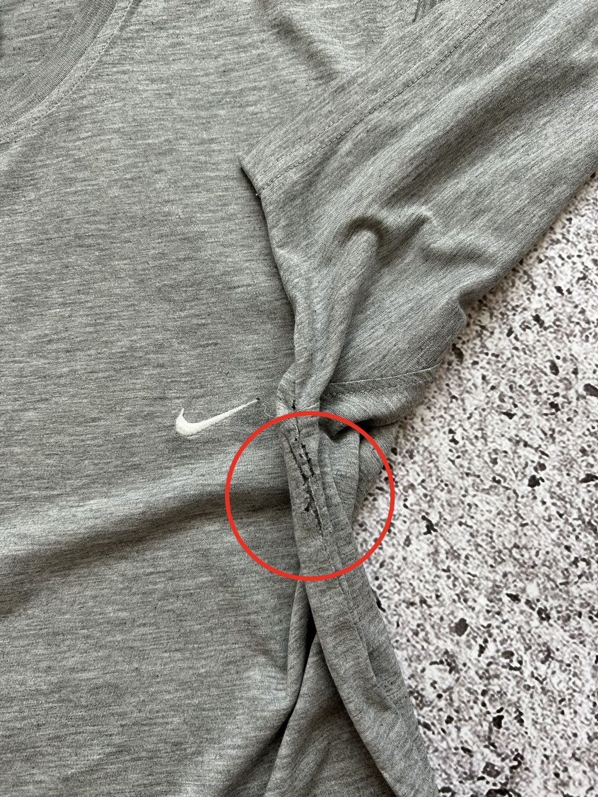 Nike × Vintage Vintage 2000s Nike Logo Swoosh T-shirt Y2K Hype Size US XL / EU 56 / 4 - 8 Thumbnail