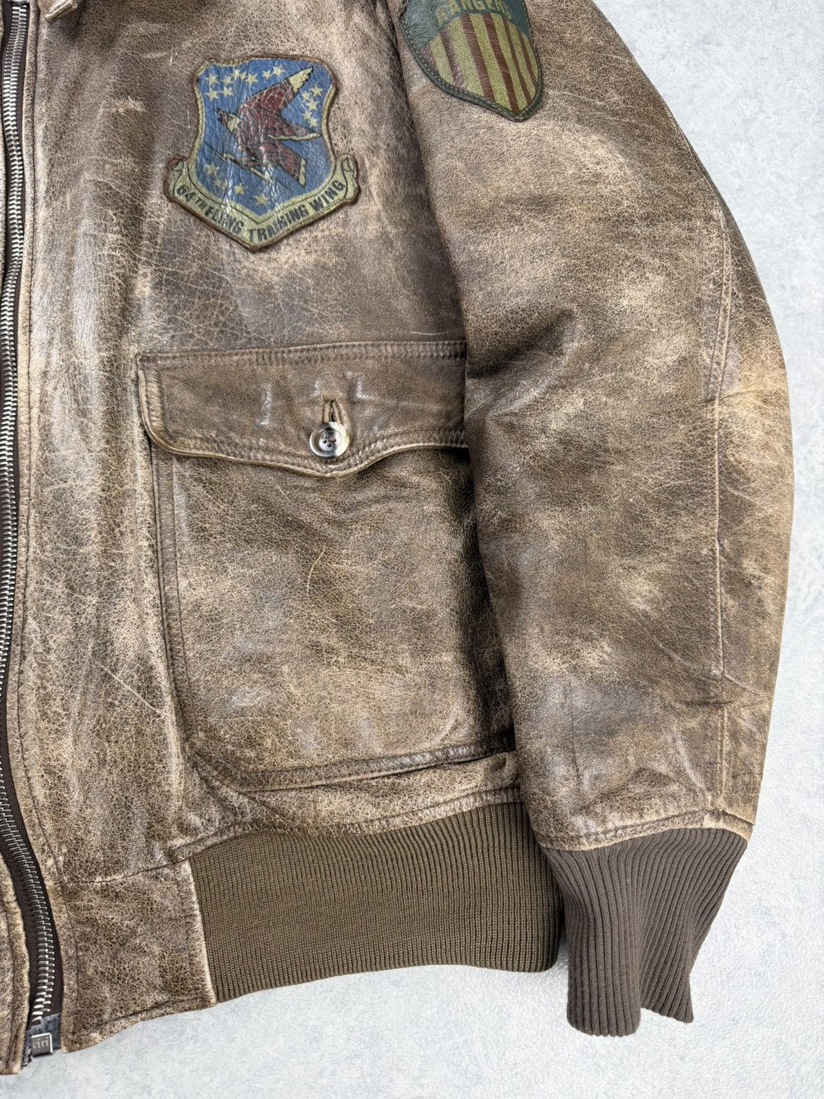 Vintage Vintage Traders A-2 Distressed Leather Flight Jacket Size 54 Size US L / EU 52-54 / 3 - 3 Thumbnail