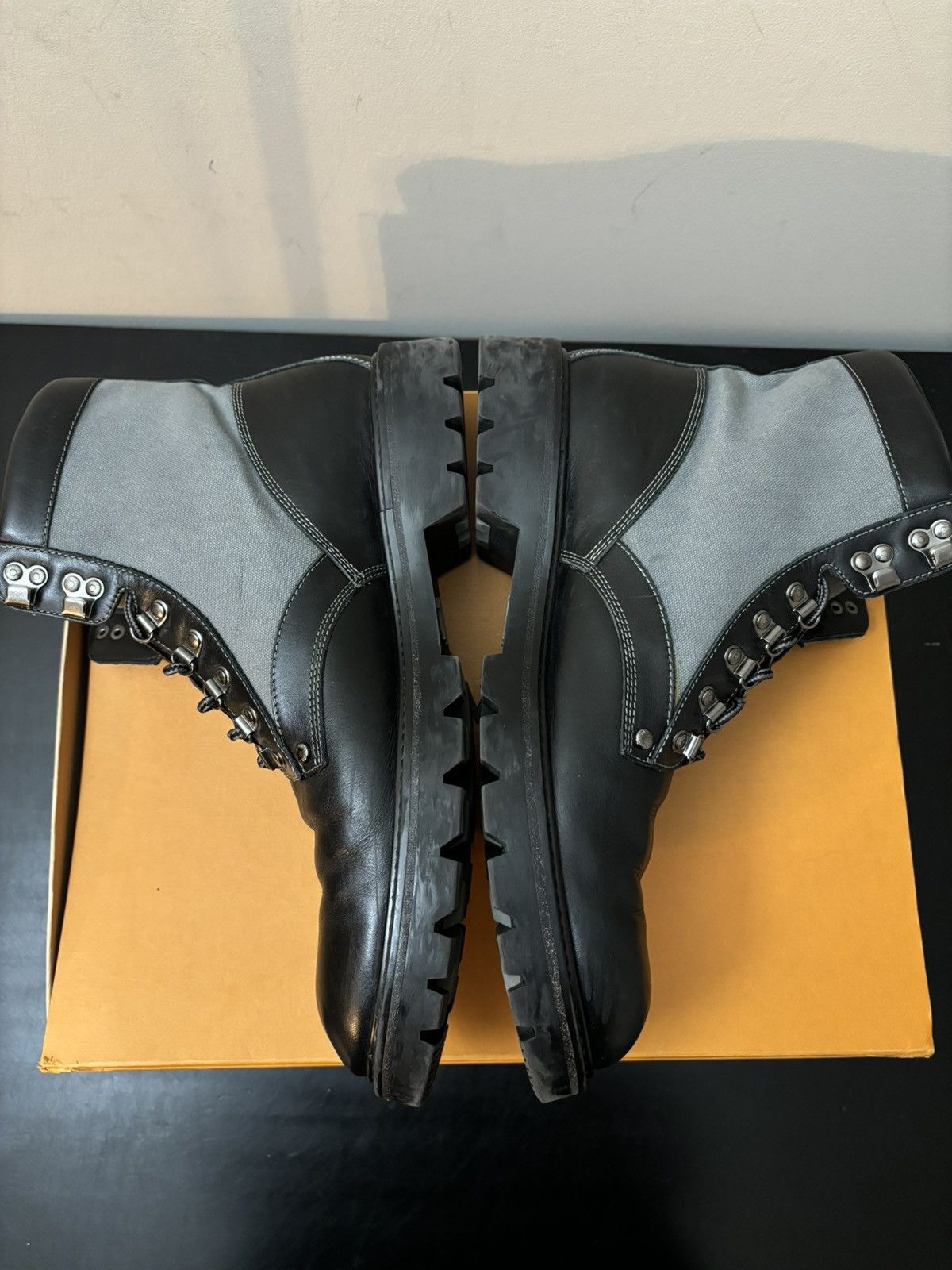 Louis Vuitton Louis Vuitton Oberkampf Leather Patchwork Ankle Boots Black Size US 10 / EU 43 - 3 Thumbnail
