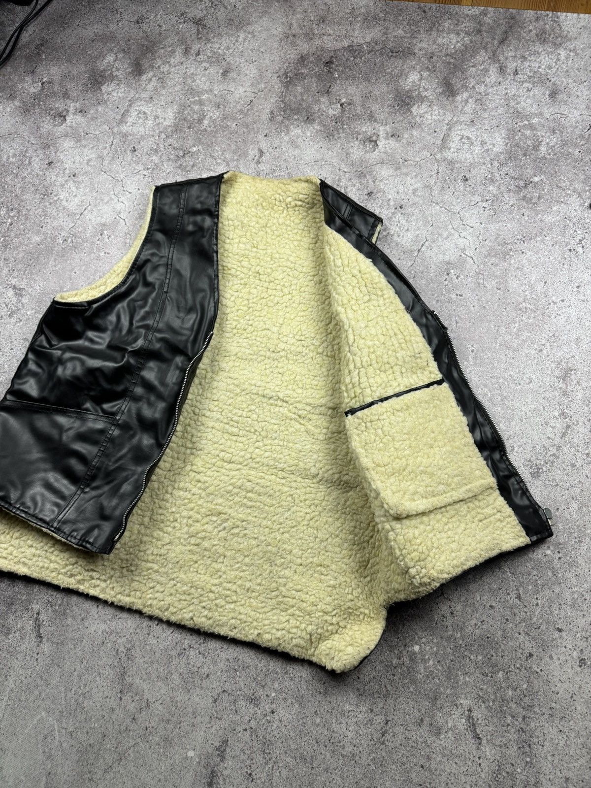 Vintage Leather Vest with shearling interior Size US M / EU 48-50 / 2 - 3 Thumbnail
