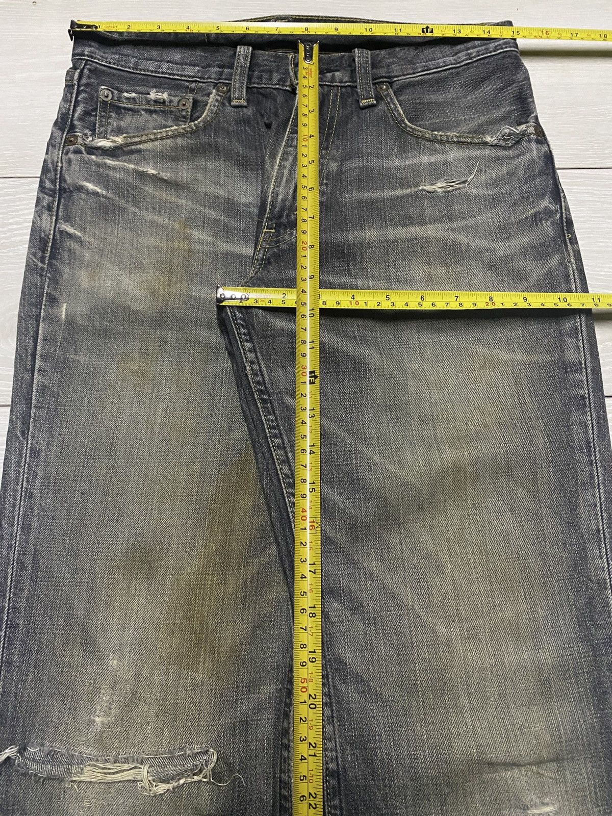 Levi's Vtg Levis 507 Y2K Sanforized Black Distressed Flare Jeans Size US 30 / EU 46 - 16 Thumbnail