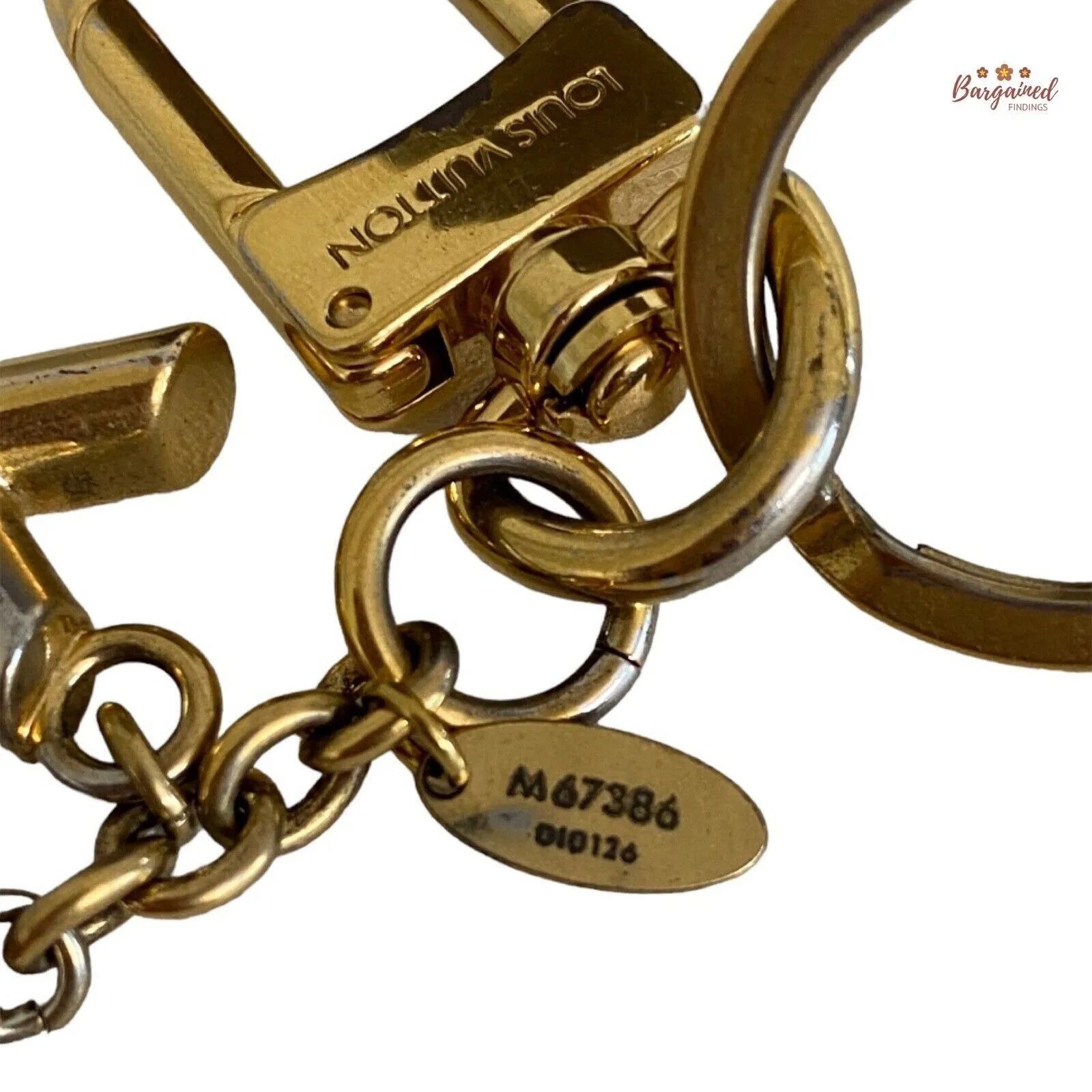Louis Vuitton LOUIS VUITTON Resin Flower & V Key Holder & Bag Charm Size ONE SIZE - 6 Thumbnail