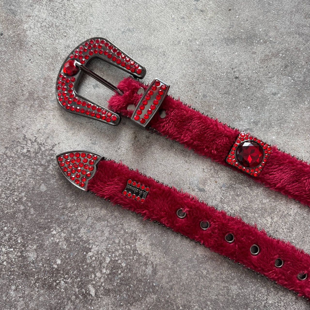 20471120 Amazing Faux Fur Rhinestones Hype Y2K Belt Size ONE SIZE - 5 Thumbnail