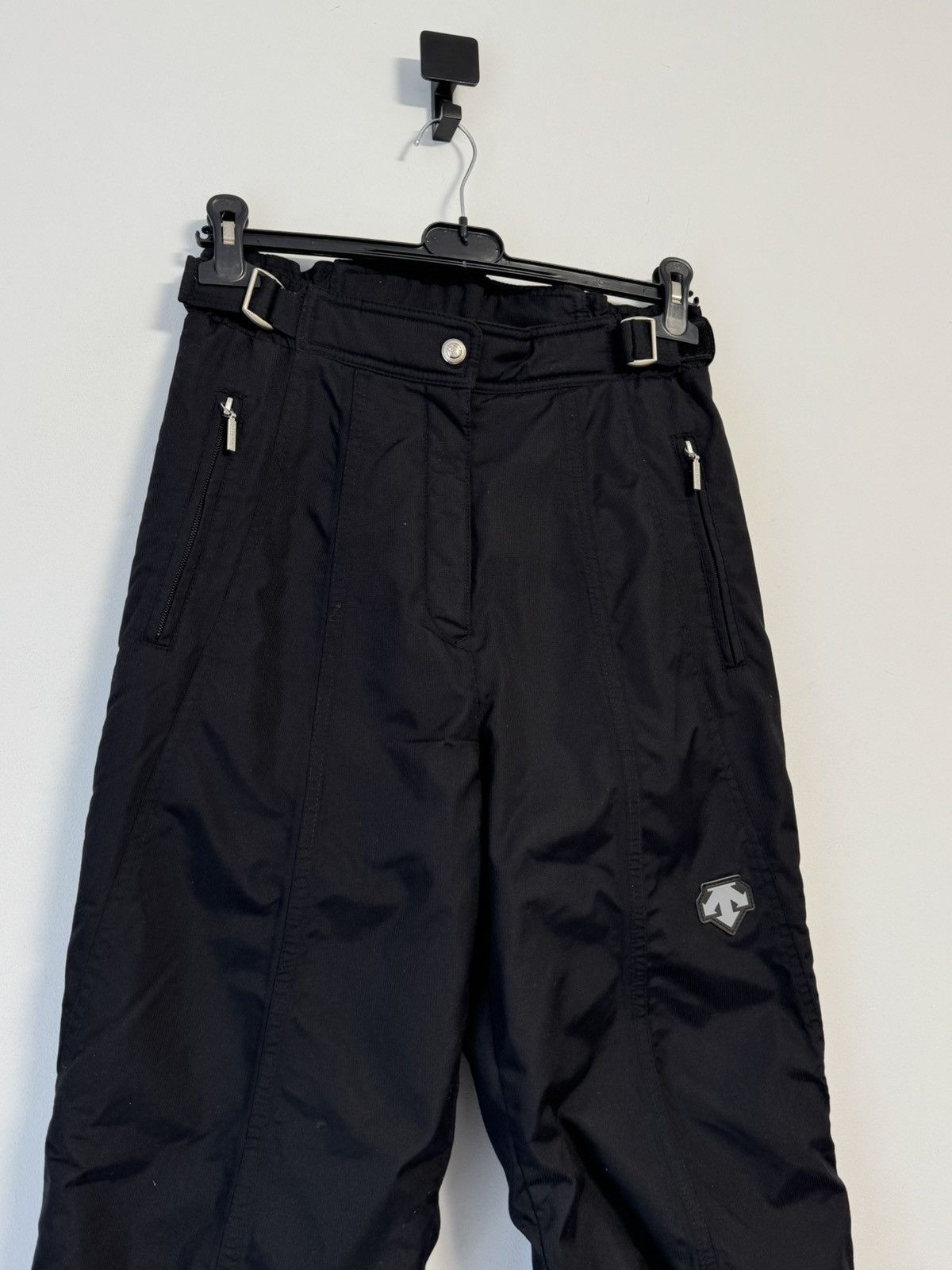 Descente Descente Woman’s Insulated Ski Pants Size US 8 Outdoor Black Size 30" / US 8 / IT 44 - 2 Thumbnail