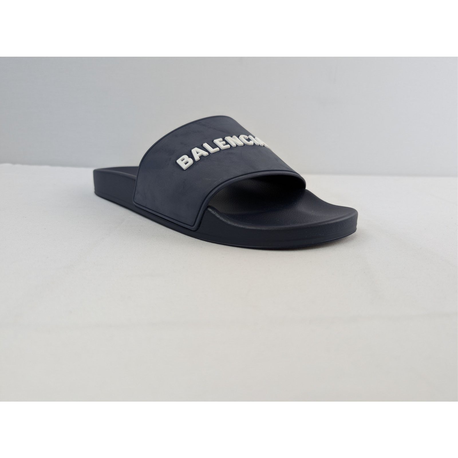 Balenciaga o1rshd1 Smooth Rubber Pool Slide Slider Slipper Navy/White Size US 10 / EU 43 - 2 Thumbnail