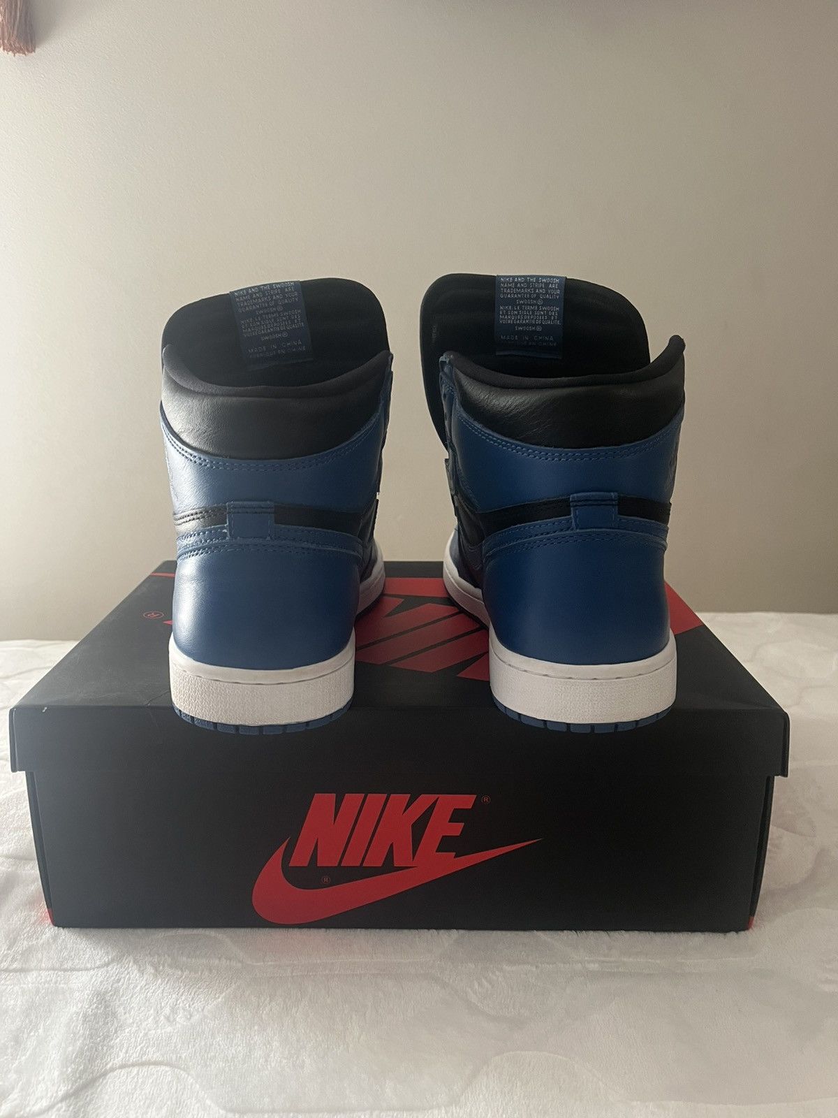 Jordan Brand Jordan 1 High OG Royal Blue Size US 10 / EU 43 - 5 Thumbnail
