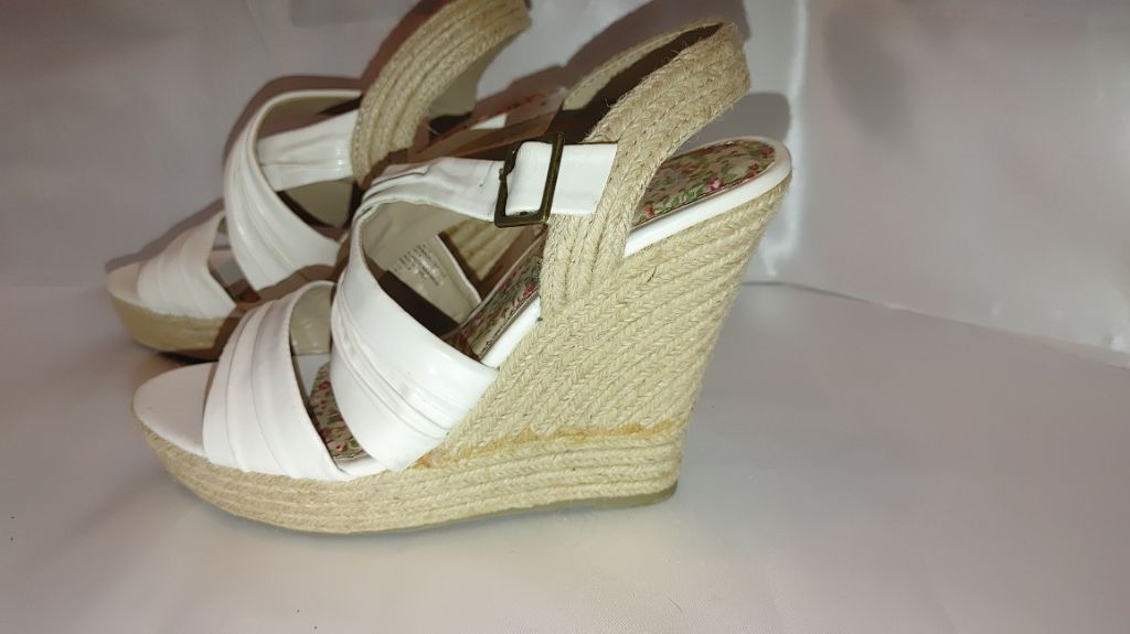 Decree Decree Leather Wedges Size 8 Size US 8 / IT 38 - 2 Thumbnail