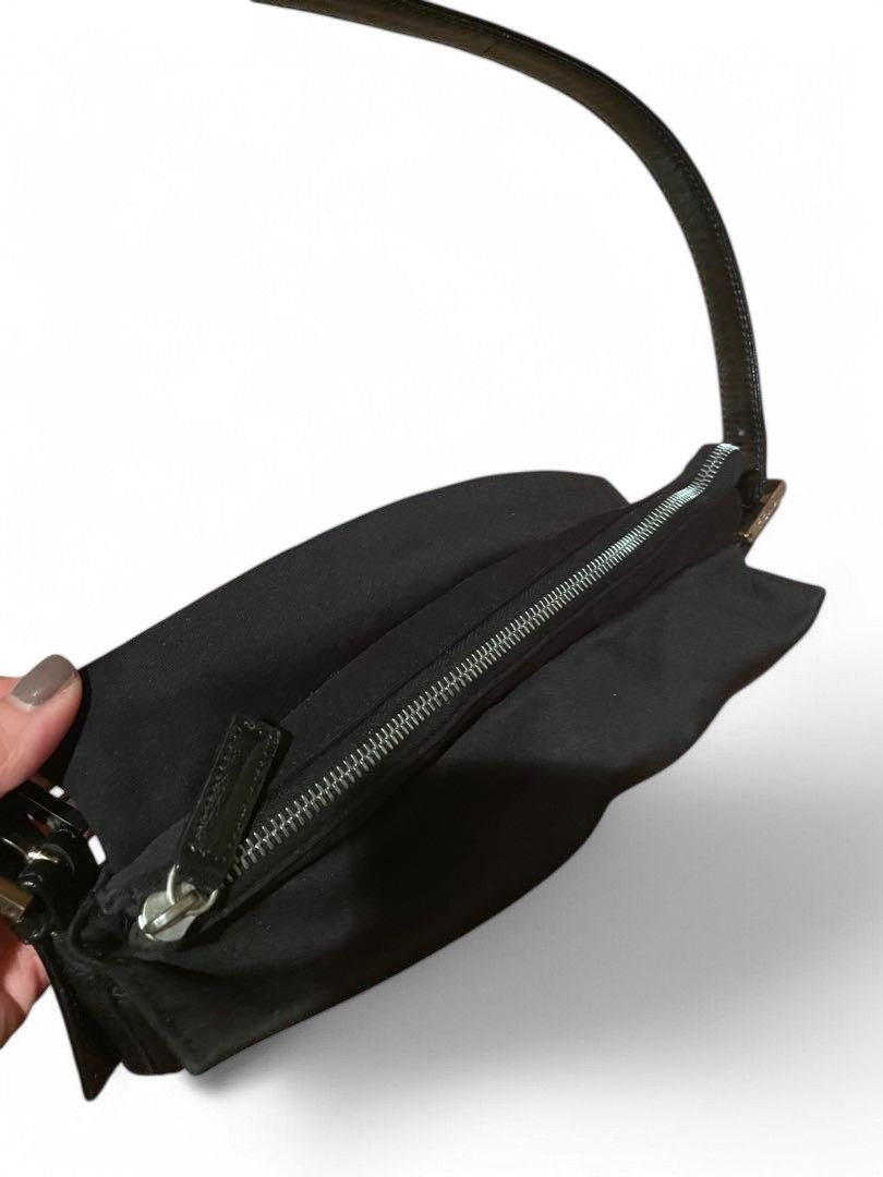 Fendi Fendi - Mamma Bucket Handbag Shoulder Bag Black Size ONE SIZE - 3 Thumbnail